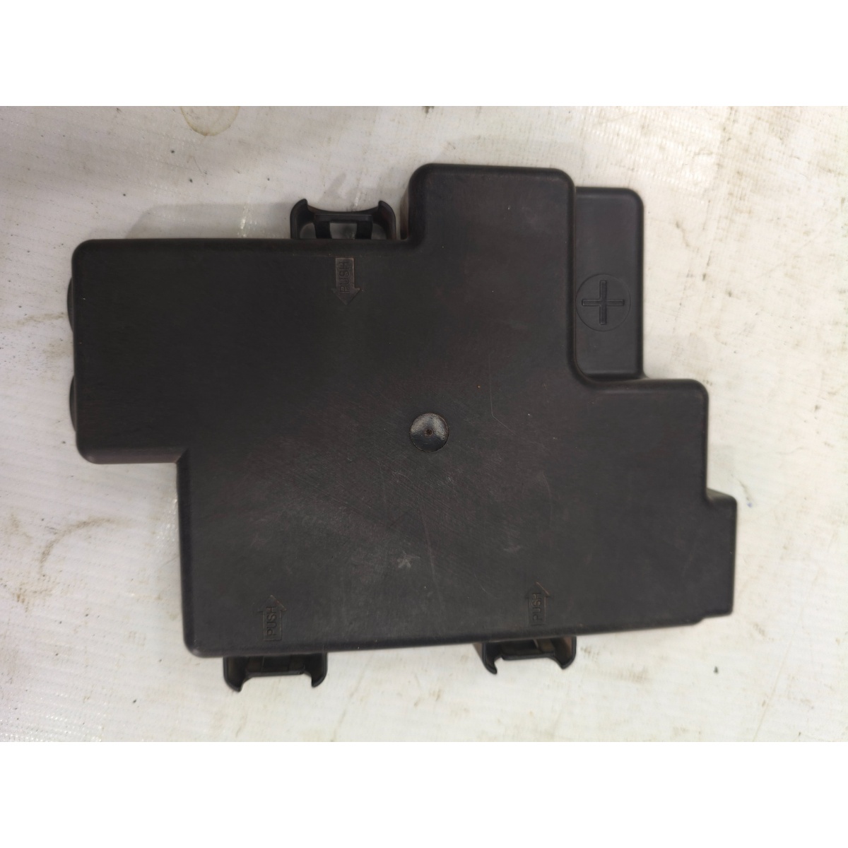 Tampa Da Caixa De Bateria Fiat Mobi Novo Uno 51961215 - Imagem 5