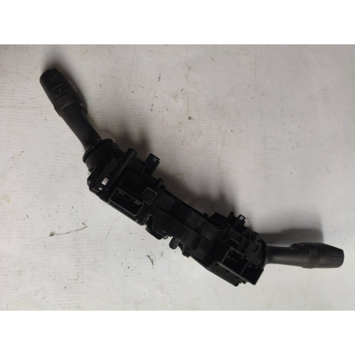 Chave Seta Limpador Hilux Sw4 16/23 Original 17F923 - Imagem 6