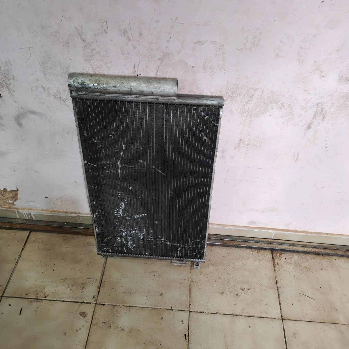Condensador Ar Condicionado Cobalt  Onix Prisma 2013 A 2017 - Imagem 5