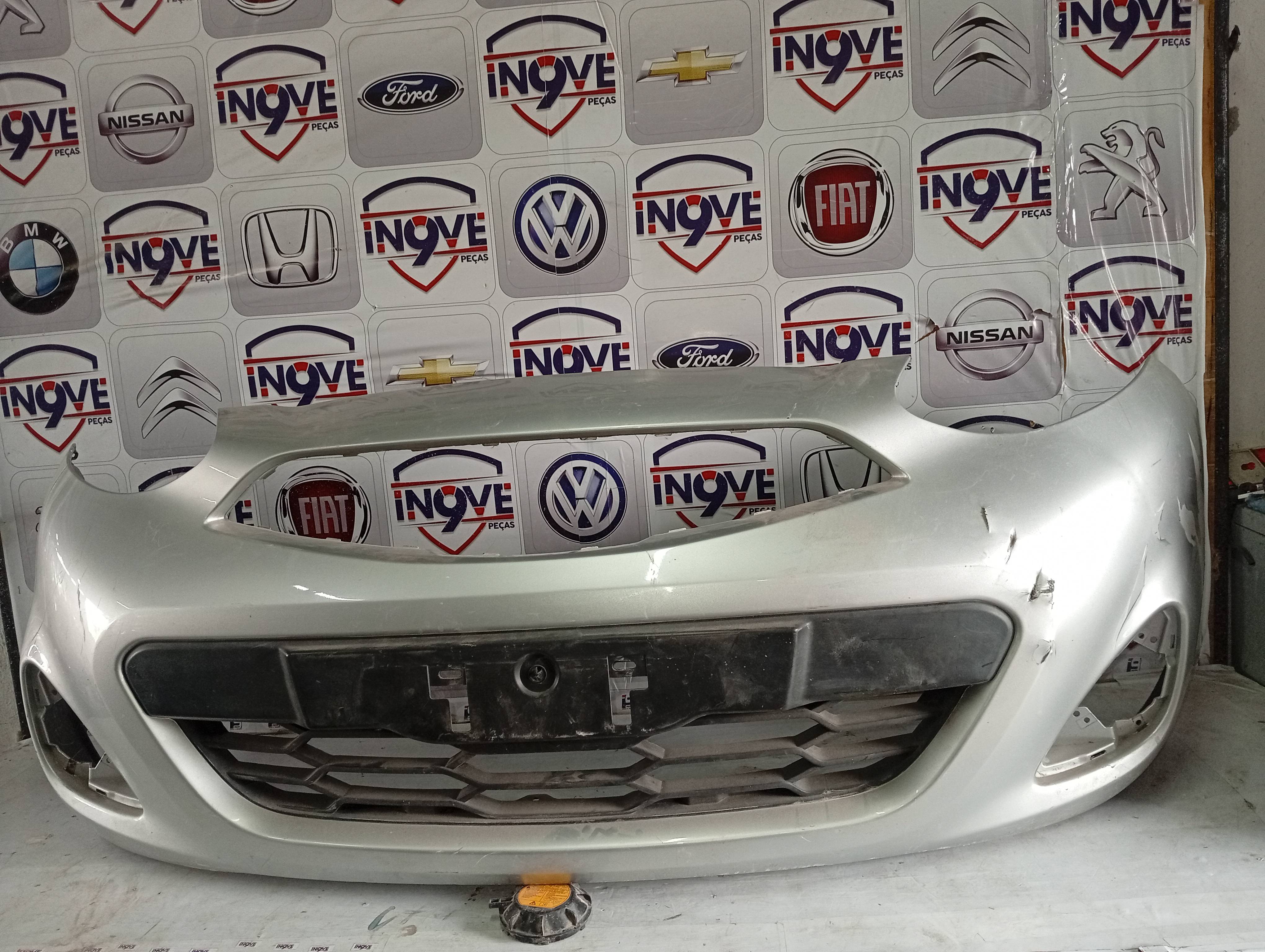 Para-choque Dianteiro Nissan March Preto Liso