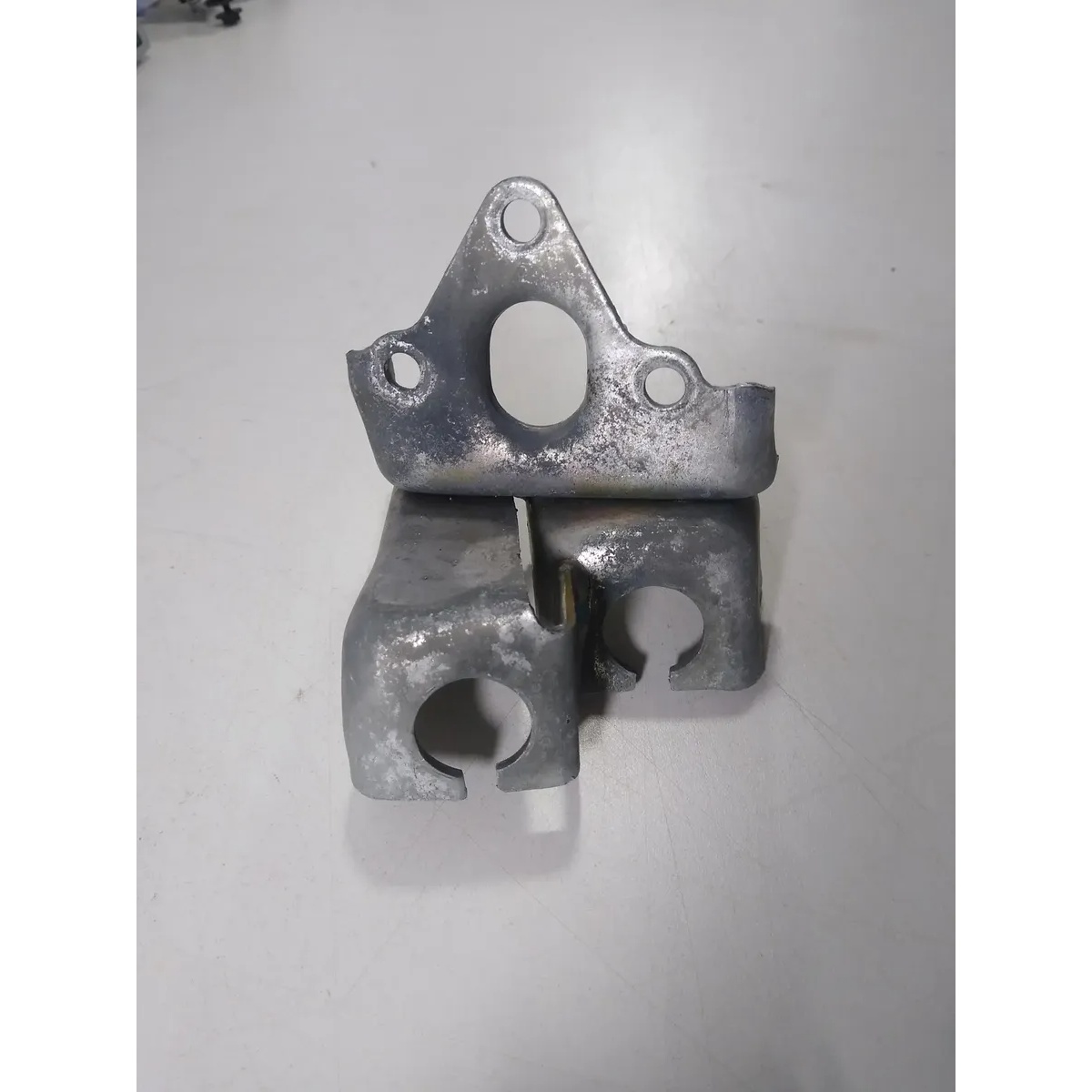Suporte Trambulador Fiat Uno Mille 04/11 Usado