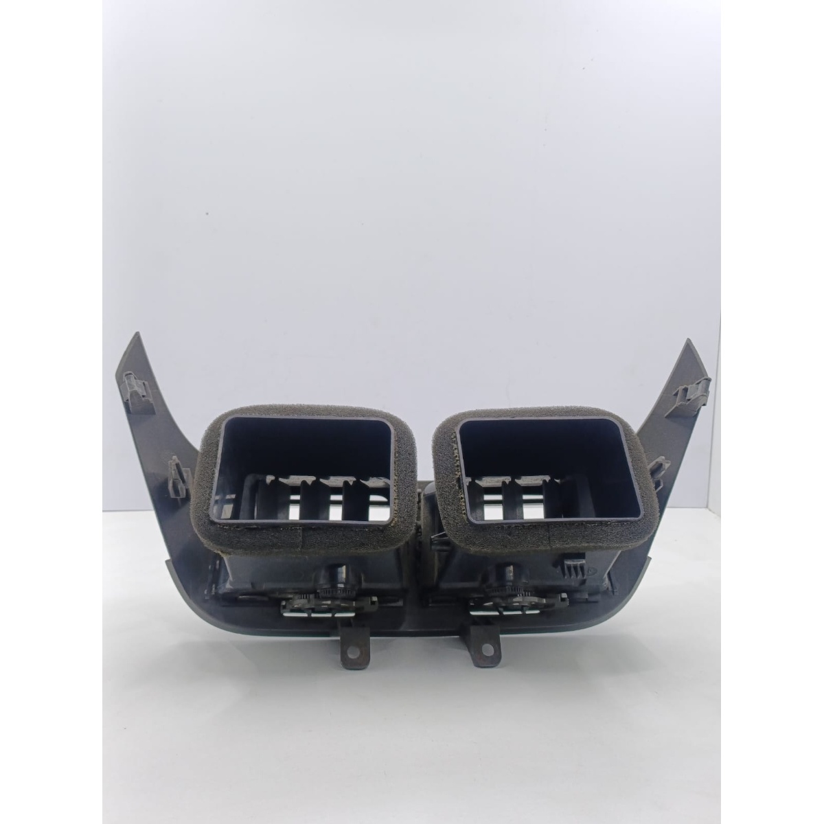 Difusor de Ar Central Chevrolet Cobalt - Imagem 2