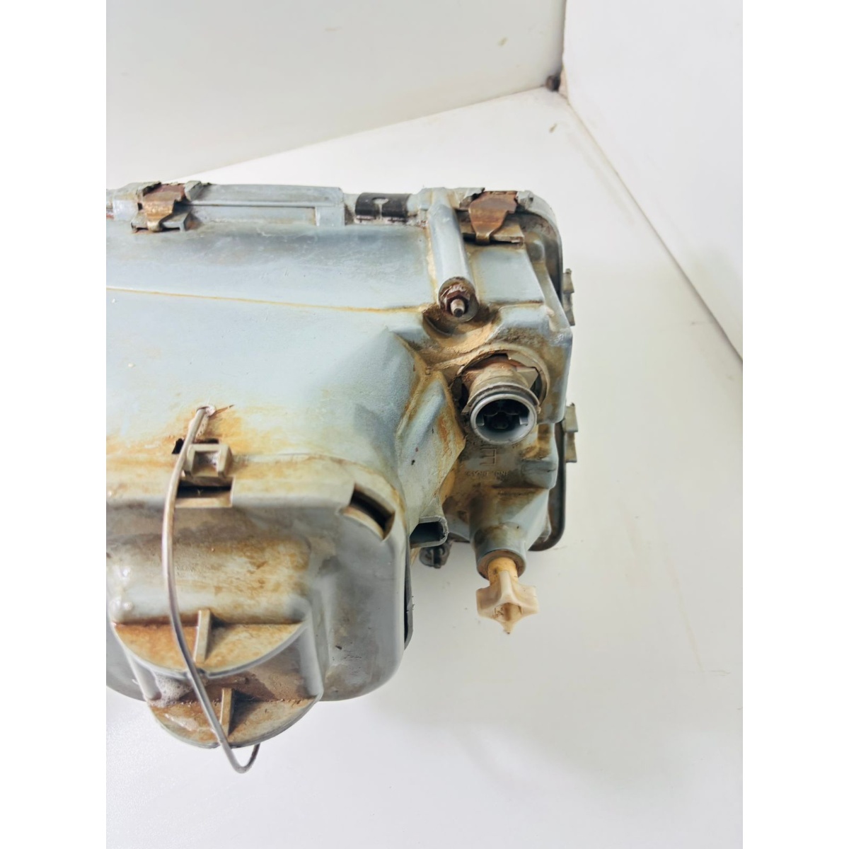 Par de Farol para Volkswagen Santana e Quantum 1991-1997 - Imagem 2