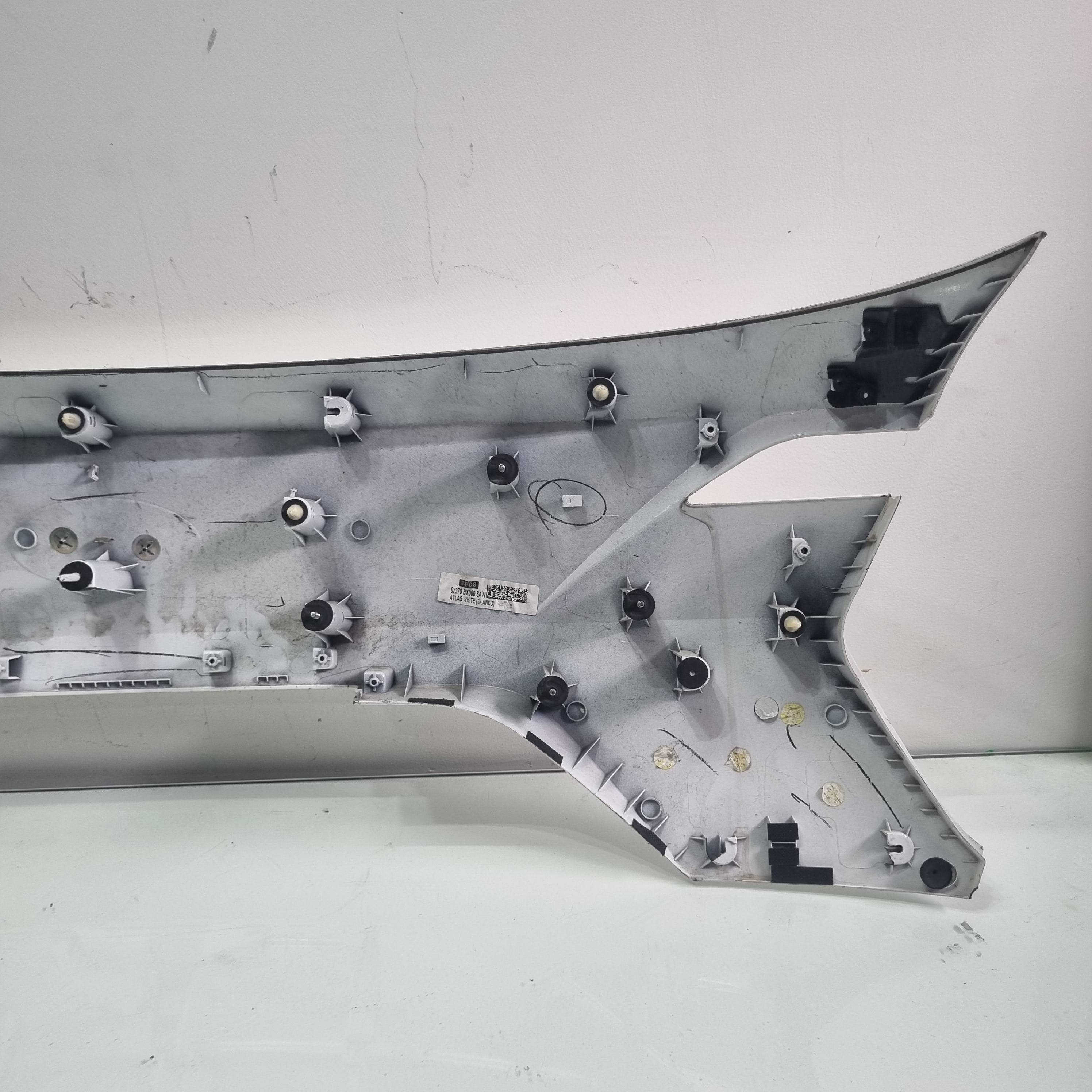 Moldura Tampa Traseira Hyundai Creta 2022-2024 - Imagem 5