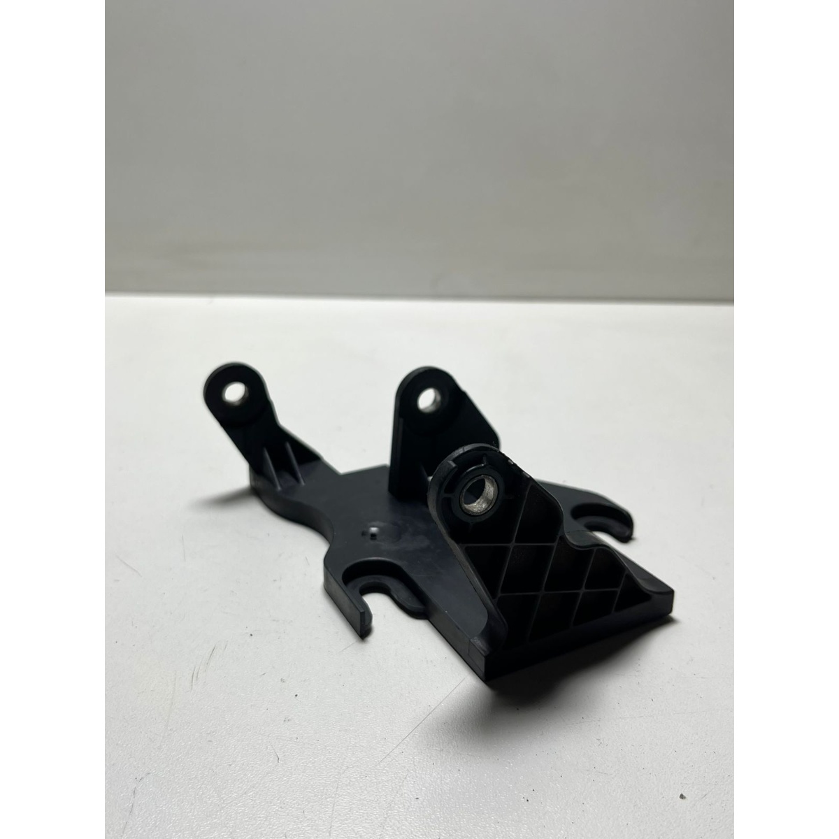 Chapa De Retensão Vw Jetta 2011/2017 (Usado) 5c0201827a - Imagem 2