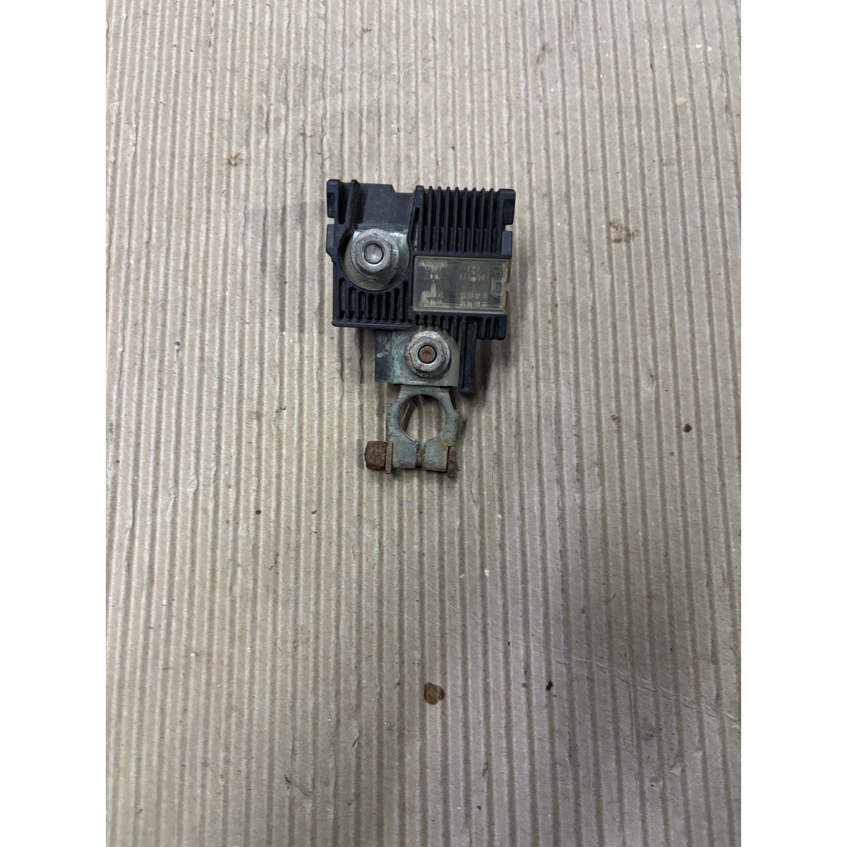 Polo Positivo Da Bateria Toyota Etios 1.3 - Imagem 2