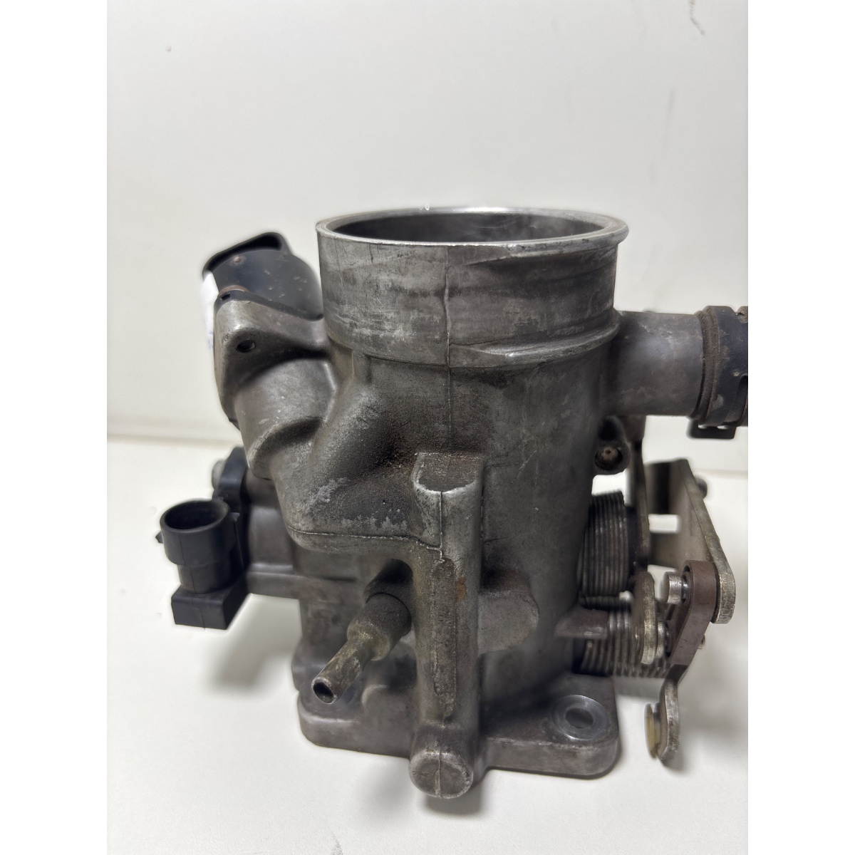 Corpo Borboleta TBI para GM Corsa Wind 1.0 Usado - Imagem 3