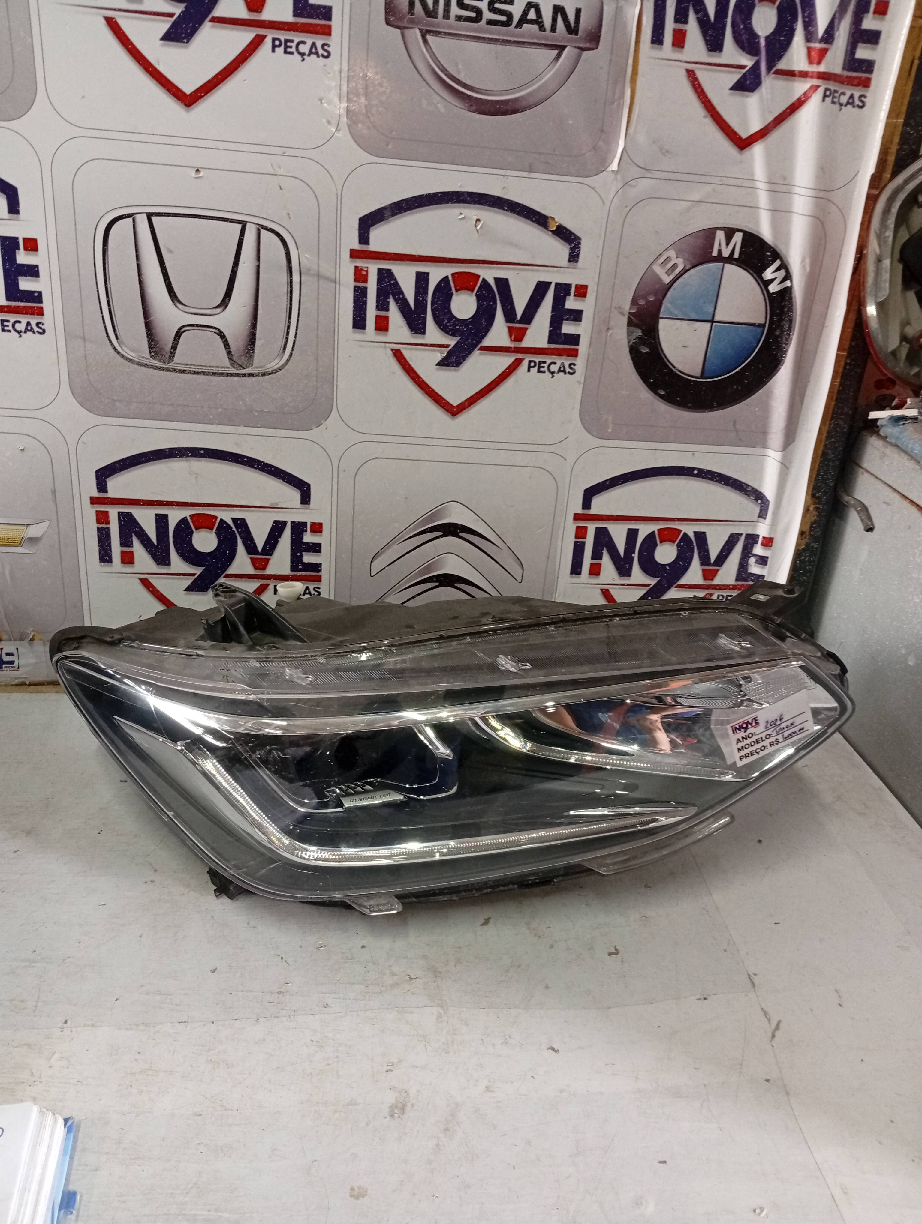 Farol Chevrolet Tracker ld 2021-2025