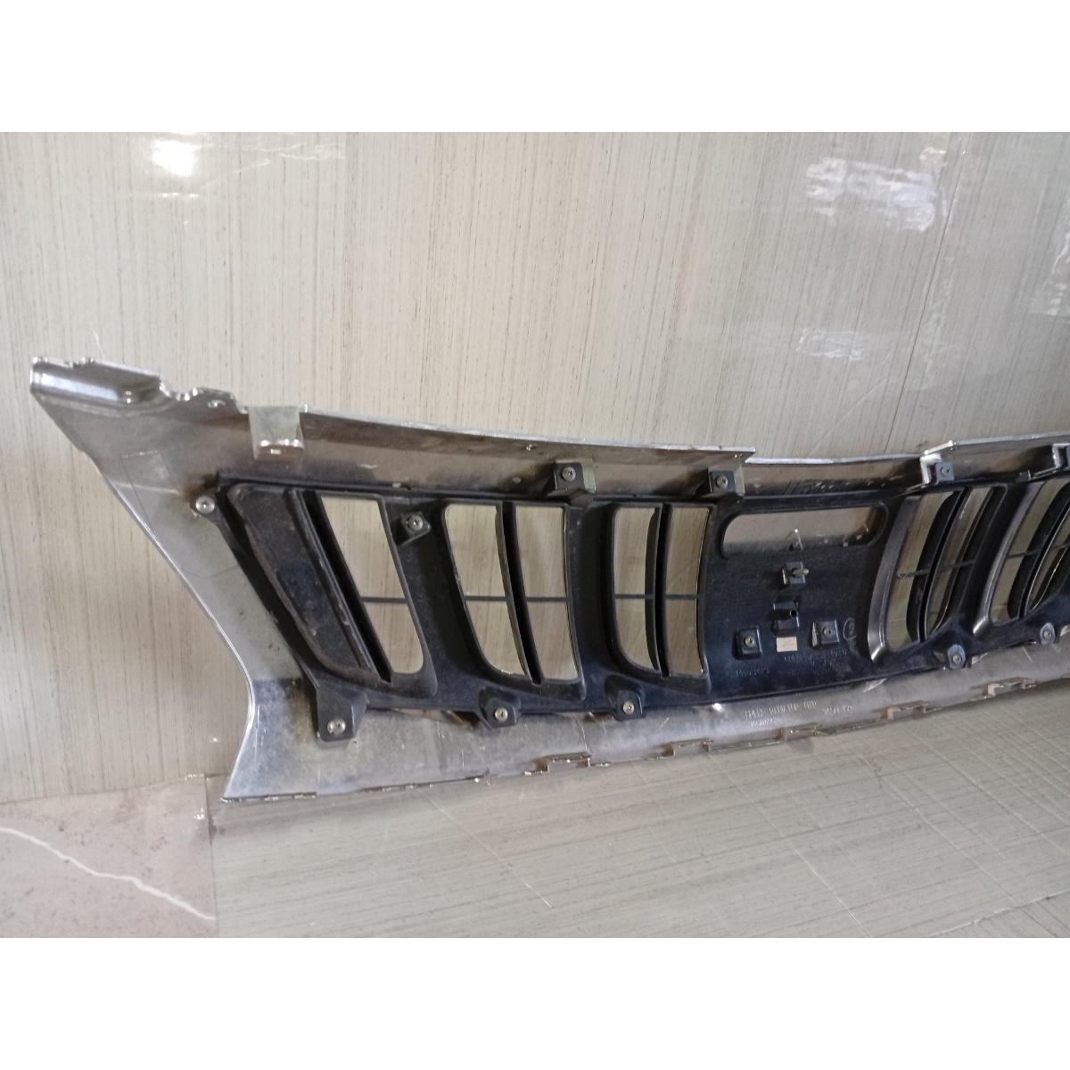 Grade Frontal Mitsubishi L200 16/18 Original - Imagem 9