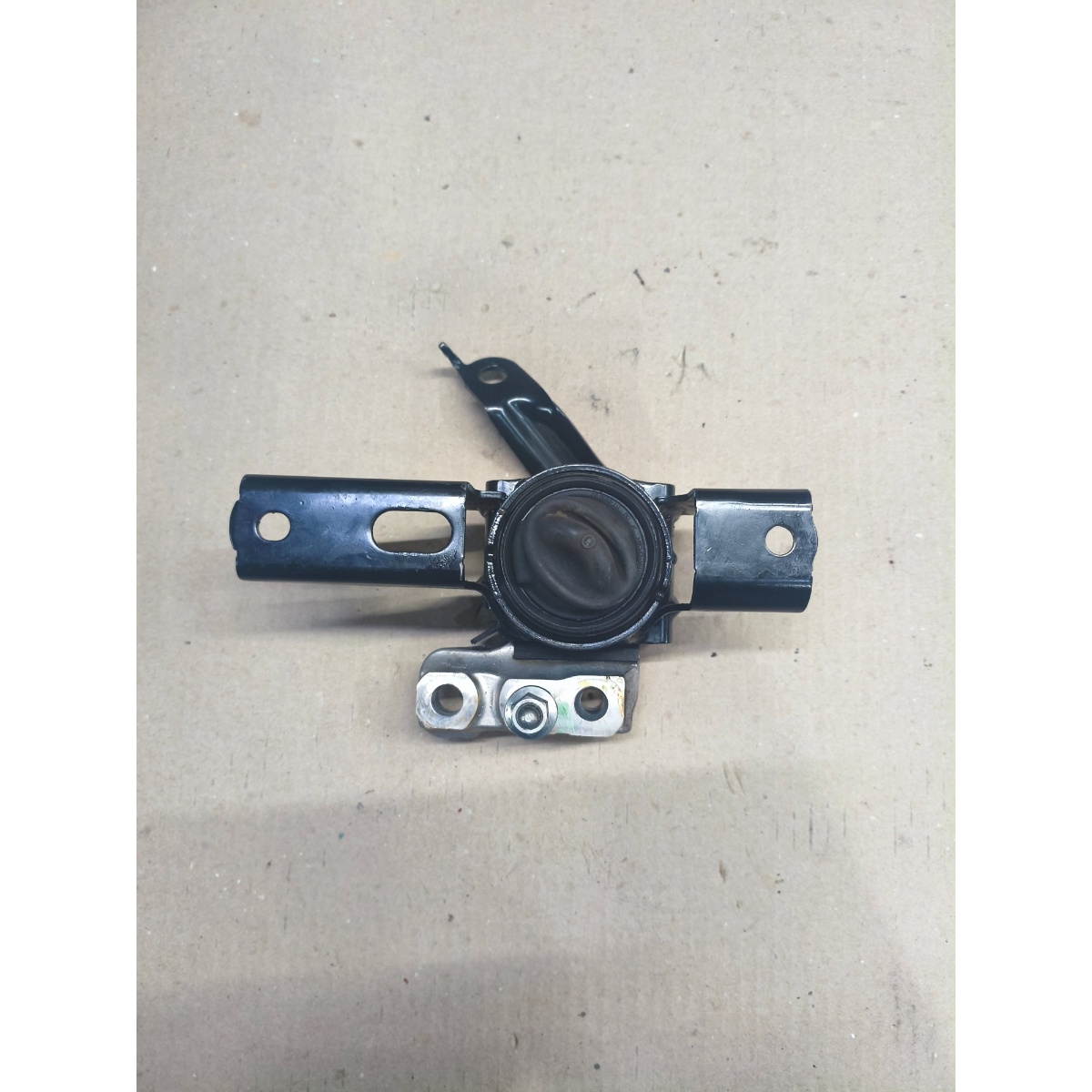 Coxim do motor Toyota Yaris - Imagem 3