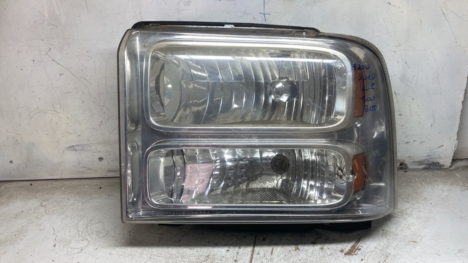 Farol F250 2010 Lado Esquerdo