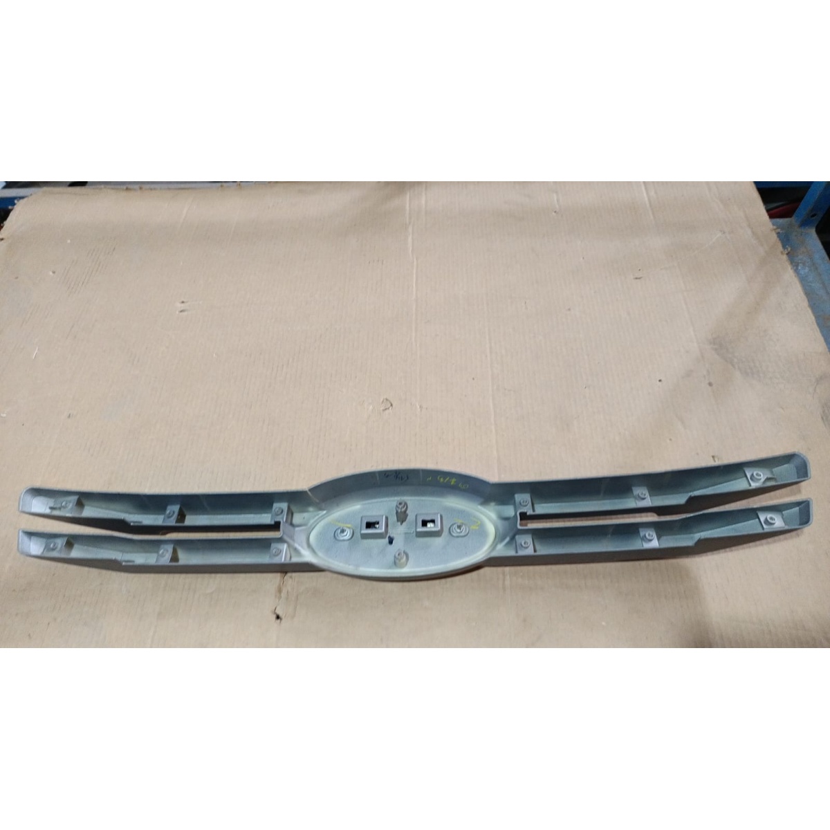 Grade Dianteira Ford Ranger 2020 A 2022 C/ Detalhe - Imagem 3