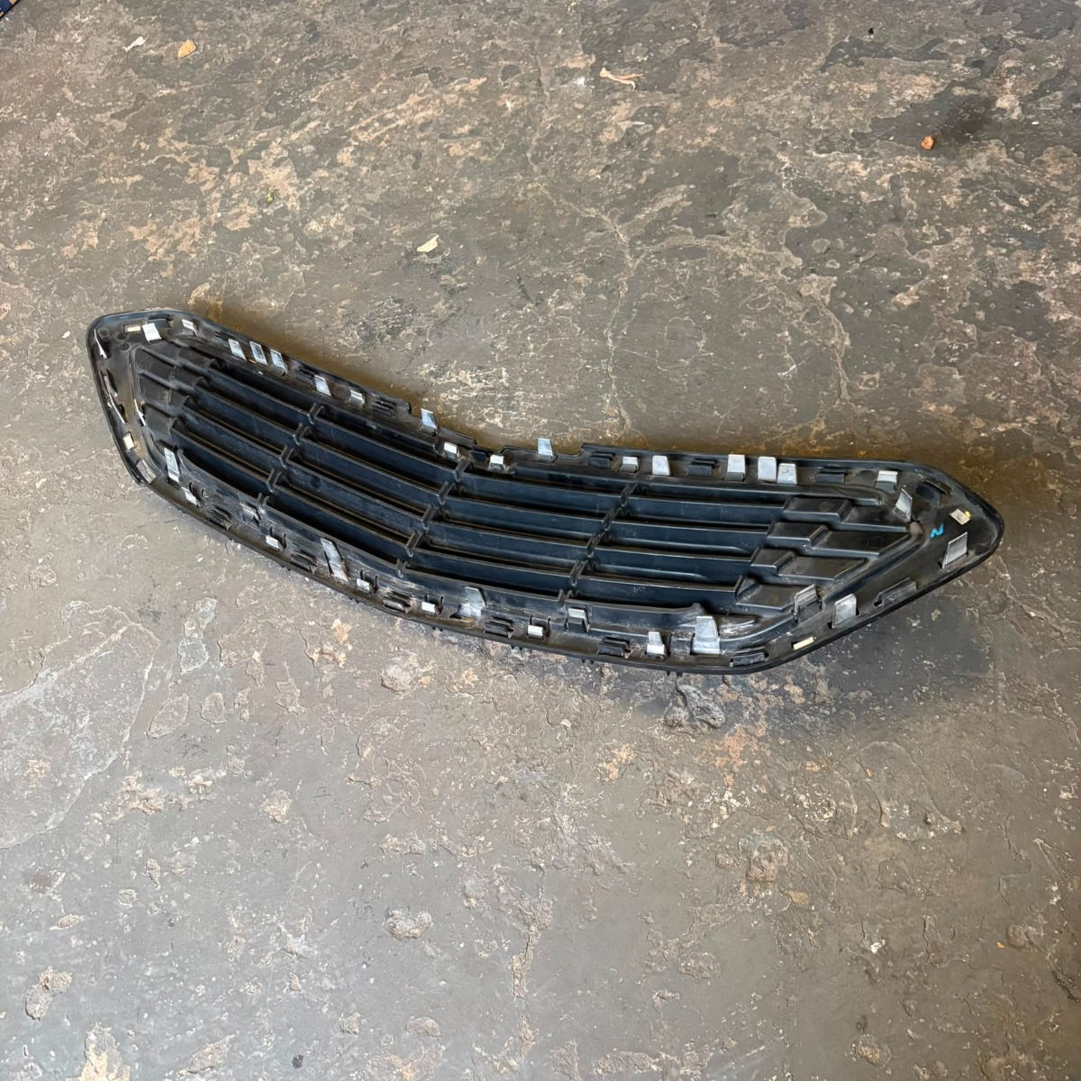 Grade Frontal Chevrolet Cobalt 2016 A 2018 Original Preto Não - Imagem 5
