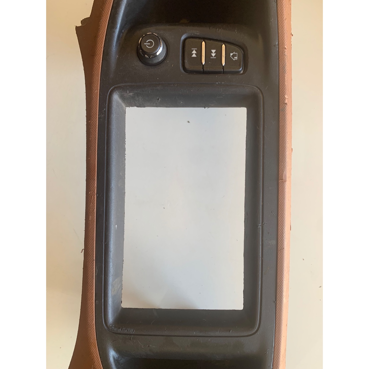 Moldura Central Multimídia Gm Onix Prisma 2019 - Imagem 2