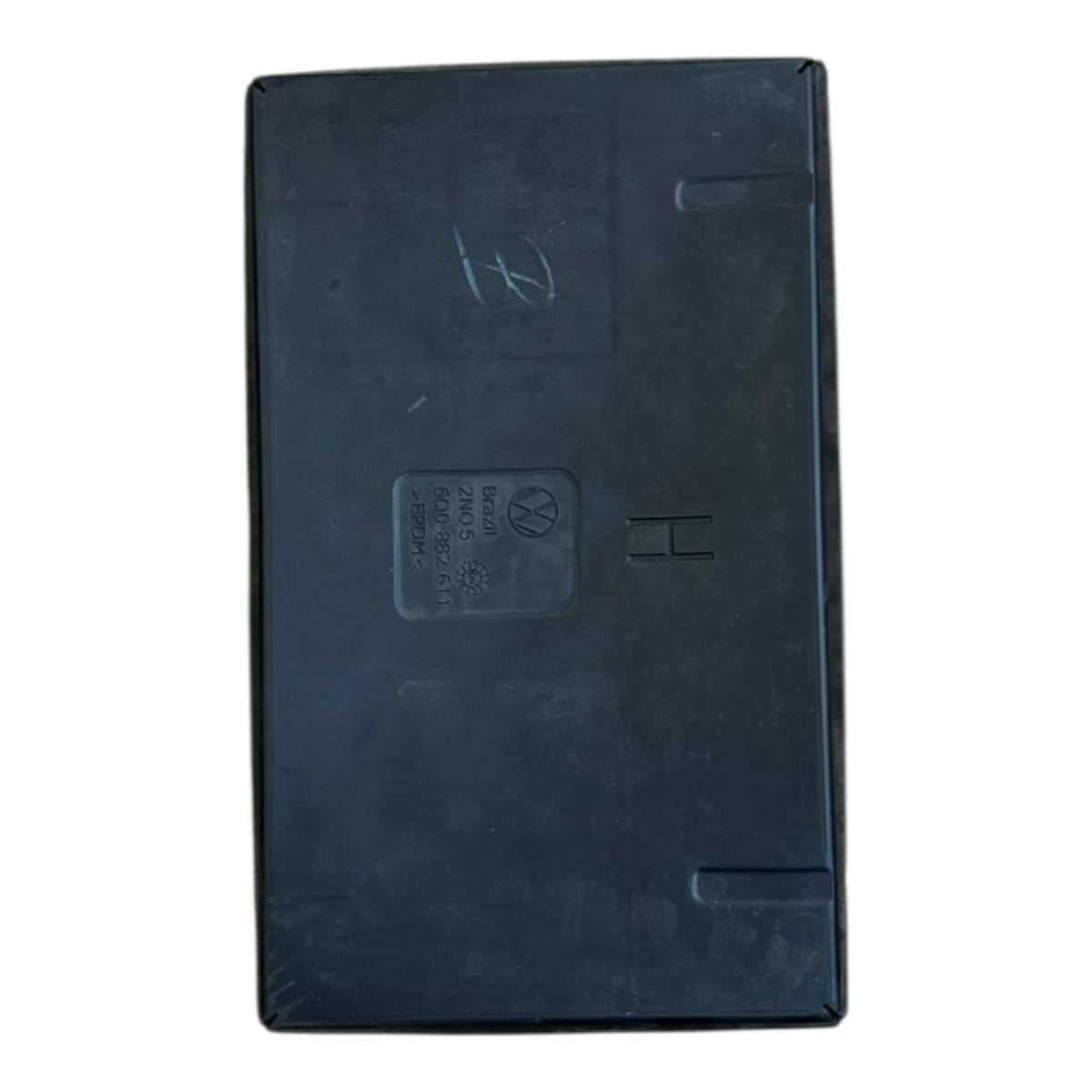 TAPETE PORTA OBJETOS BANCO LATERAL VOLKSWAGEN POLO 2010 2011 - Imagem 2