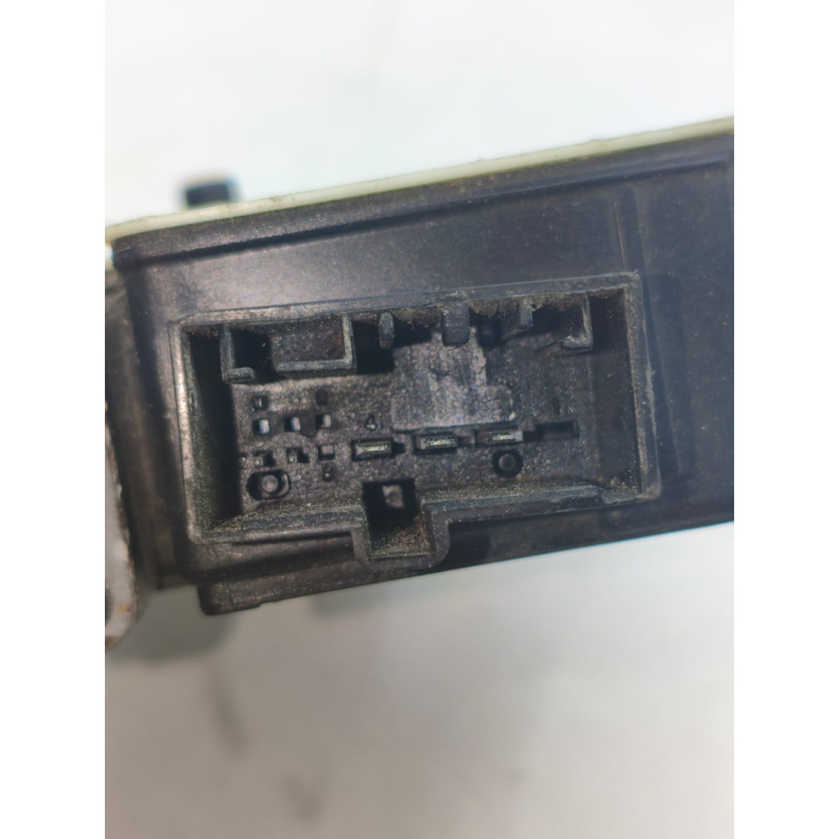 Motor Maquina Vidro Tras Dir Virtus polo 0130822694 (Usado) - Imagem 3