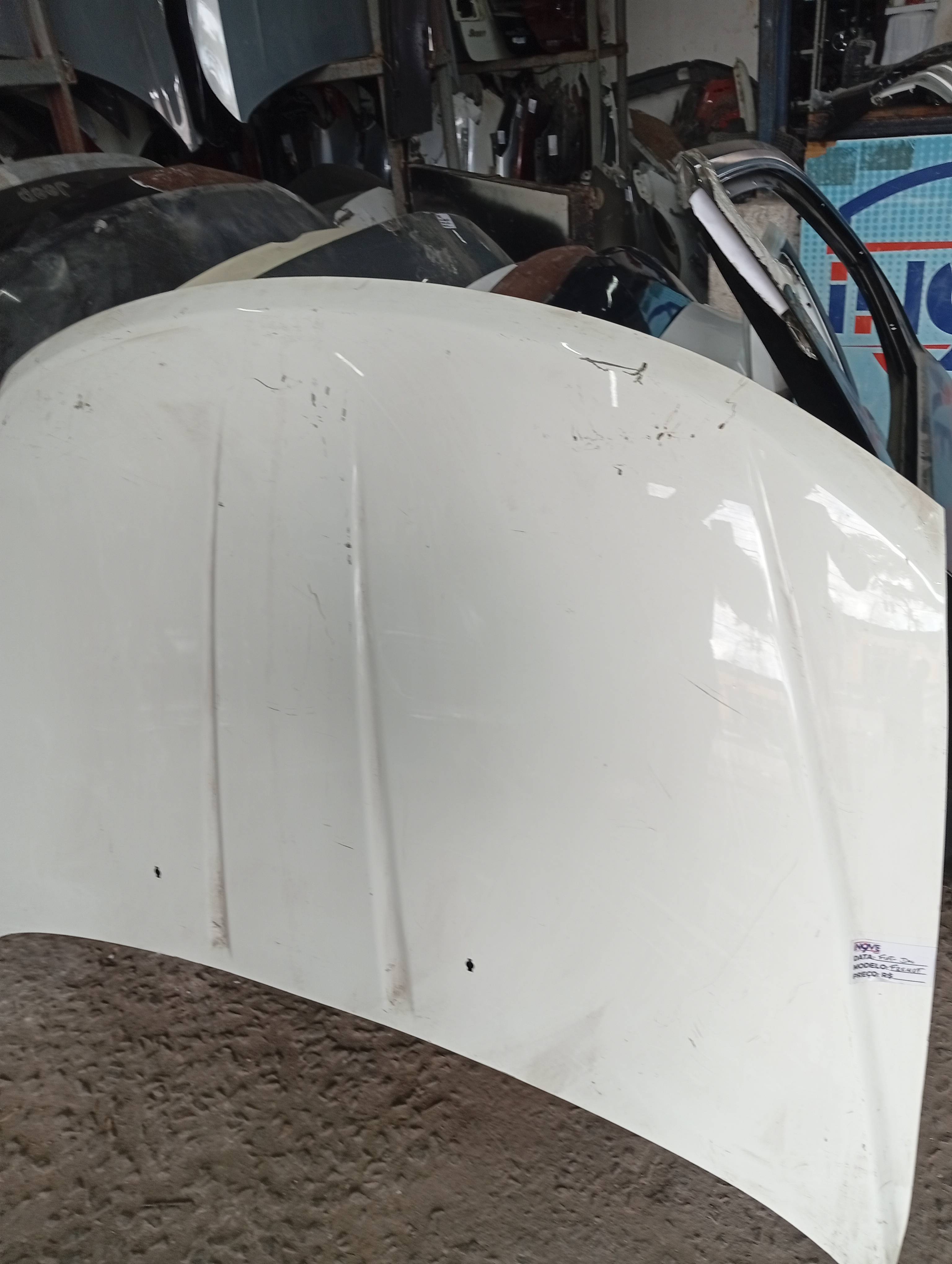 Capô Fiat Freemont 2012 - Imagem 3