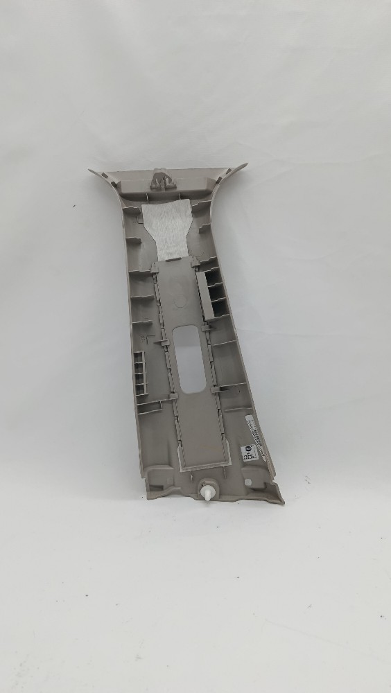 Moldura Coluna Central Direit Nissan Kicks 2018 19 21 22 23 - Imagem 2