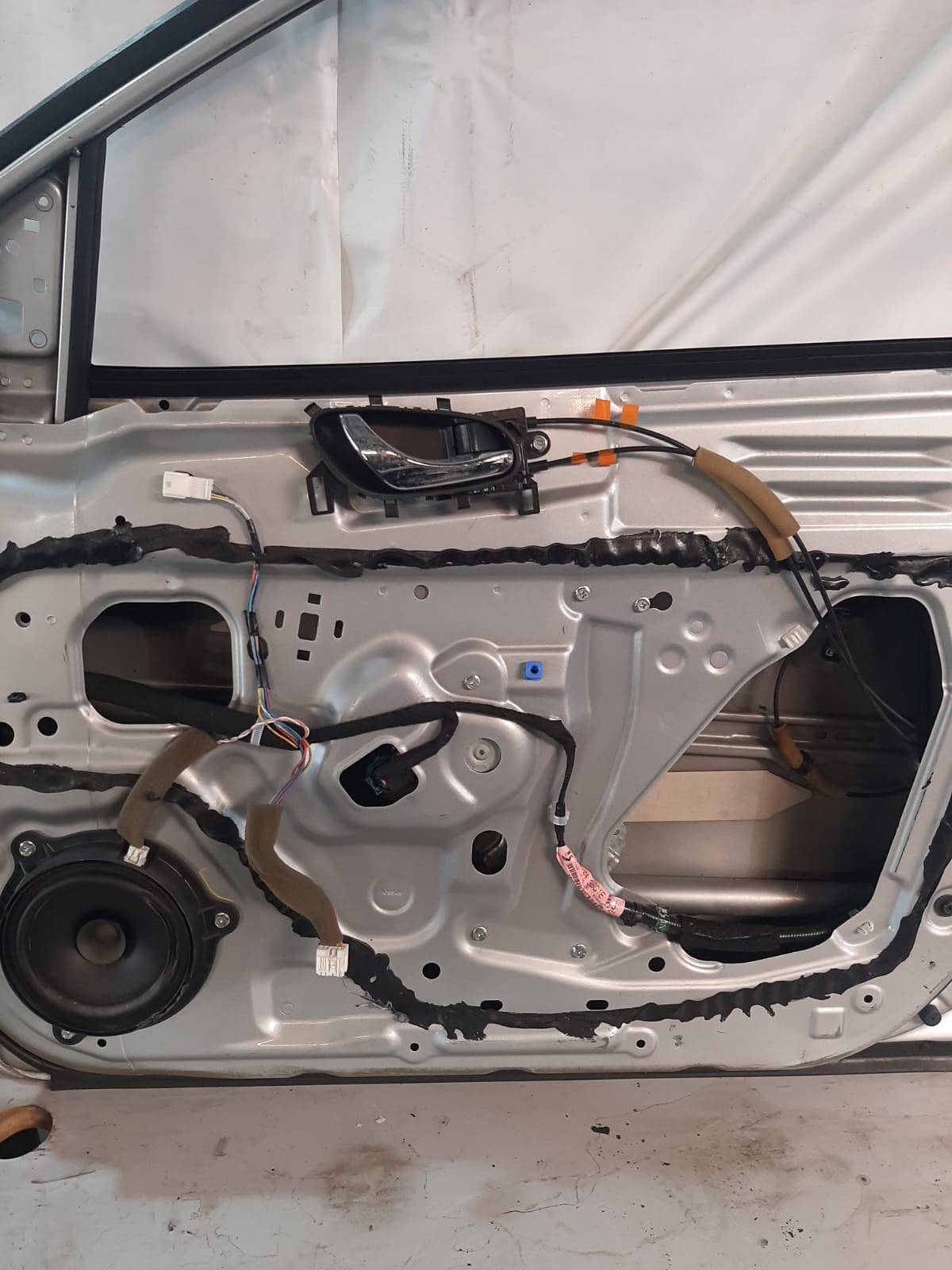 PORTA DIANTEIRA SENTRA 2017/2019 LADO DIREITO (PRATA) - Imagem 7