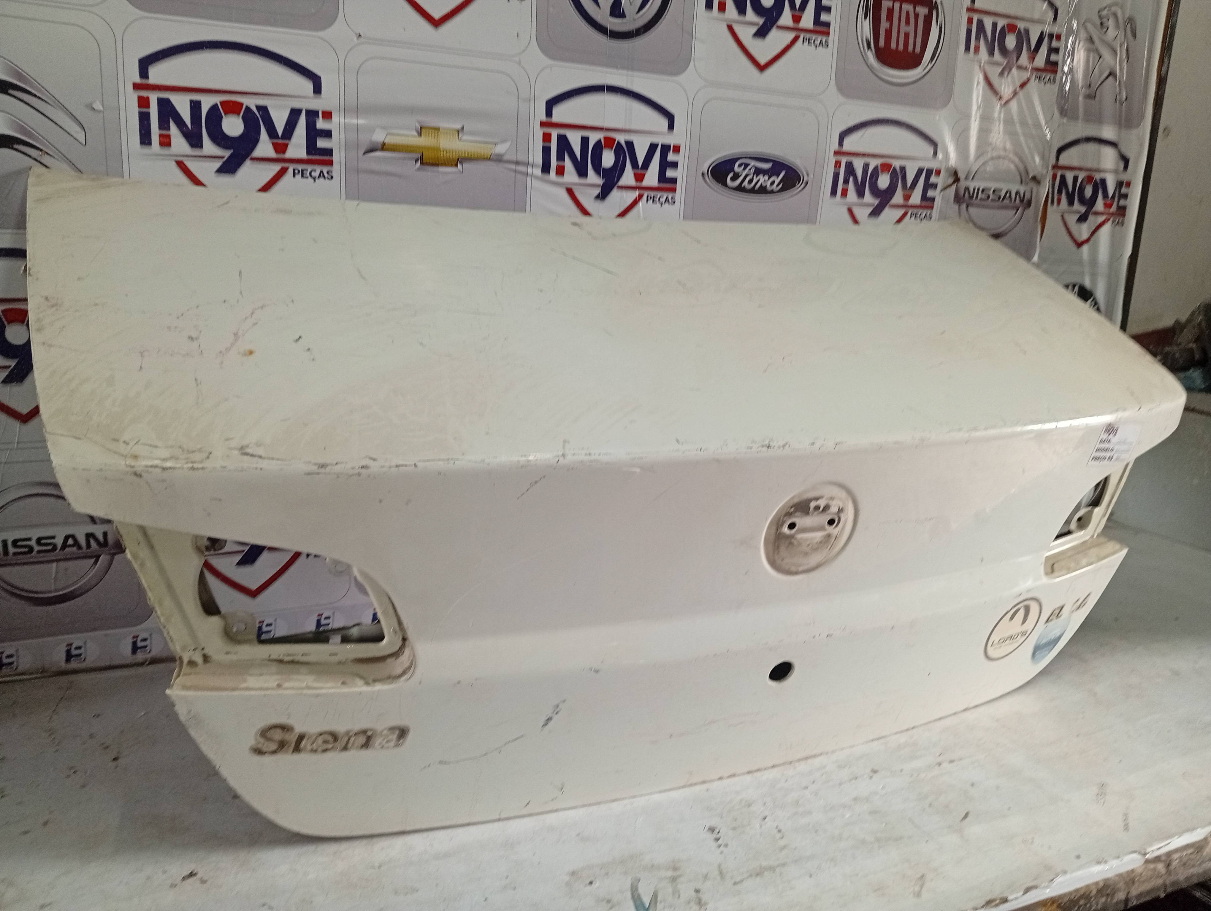 Tampa Porta Malas Fiat Siena - Imagem 3