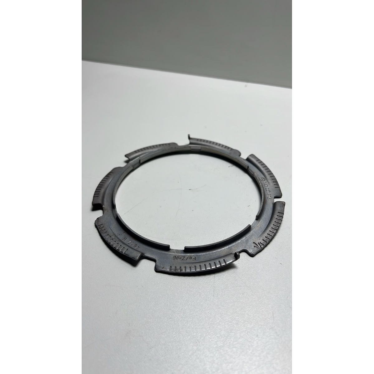 Trava Bomba Combustivel Jetta Nivus Golf Polo 1k0201375