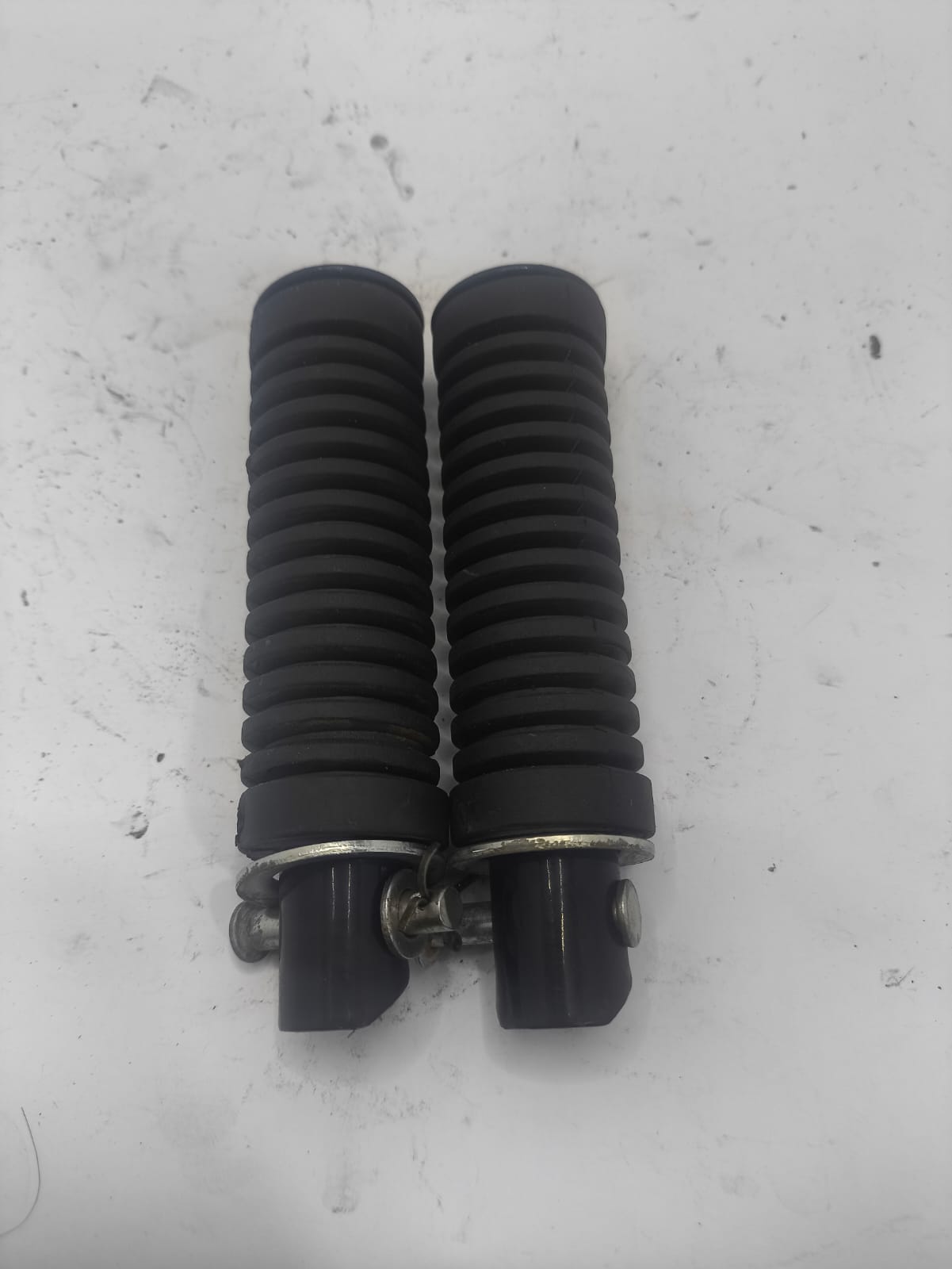 Pedaleira Titan 150/125 04-08 Redonda (Par) - Imagem 2