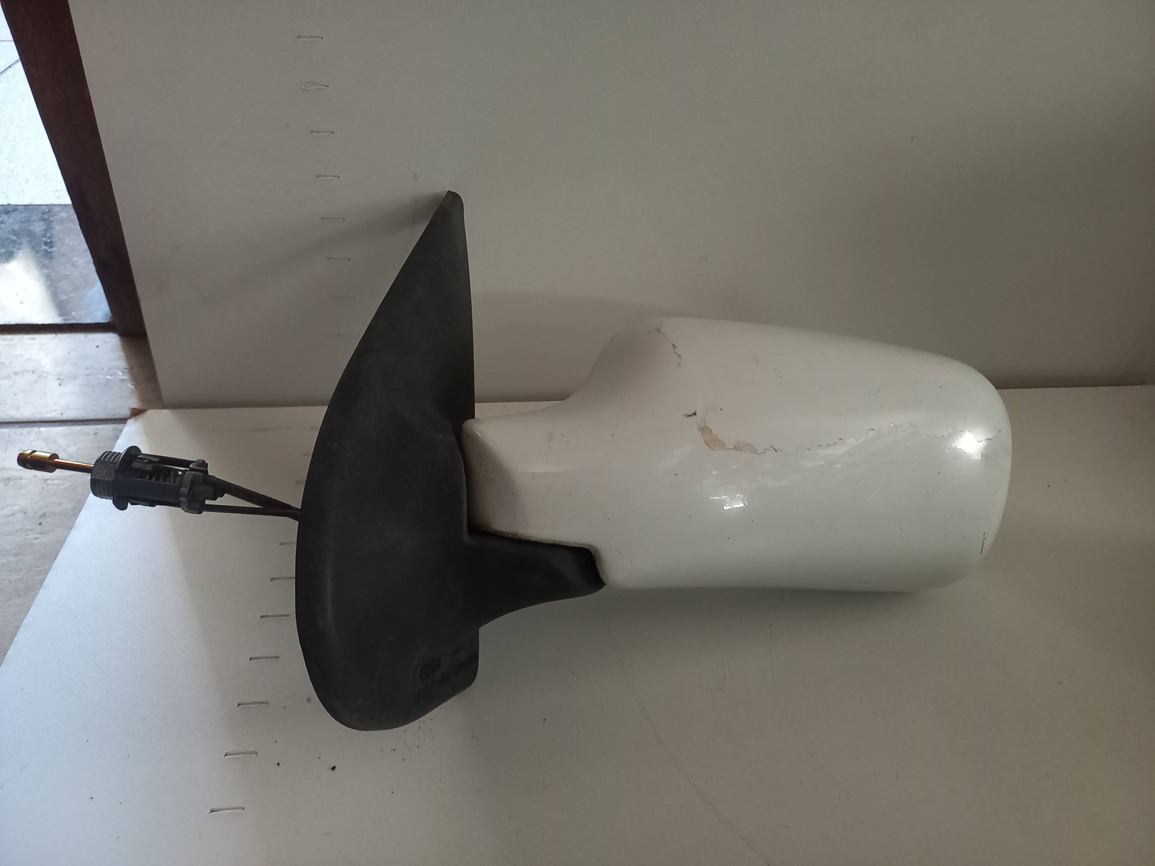 Retrovisor LE Branco Palio 98,Original,Usado,Manual - Imagem 1