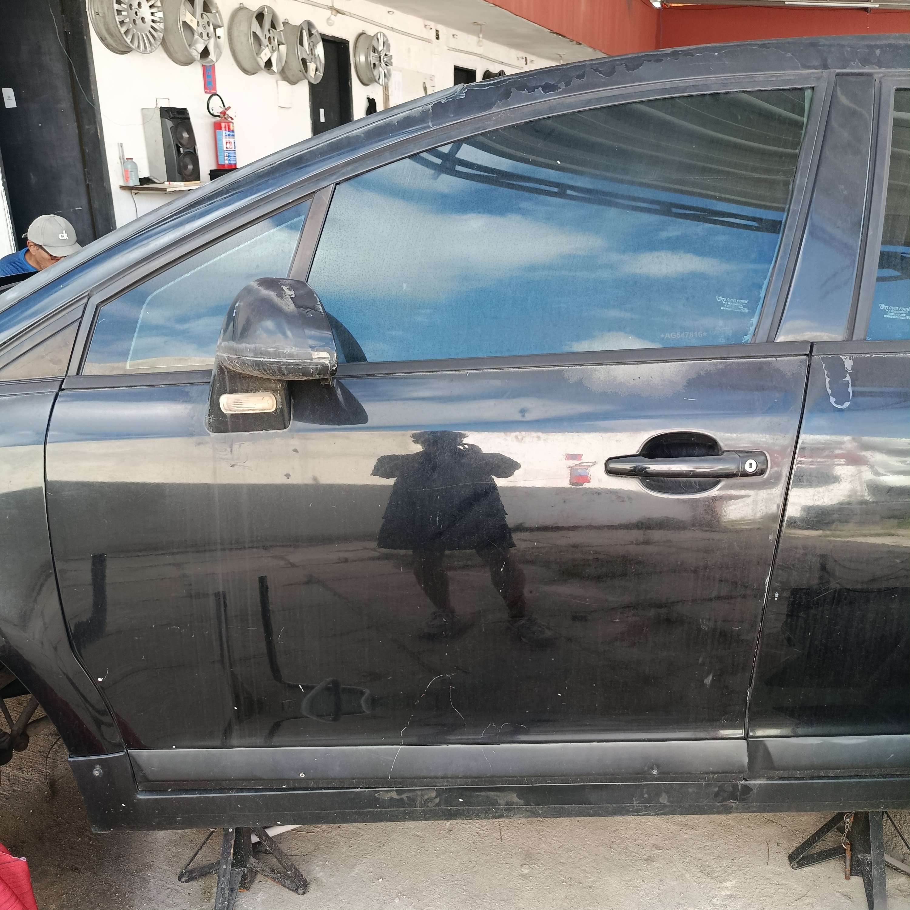 PORTA DIANTEIR ESQUERDA CITROEN C4 PALLAS HATCH - Imagem 2