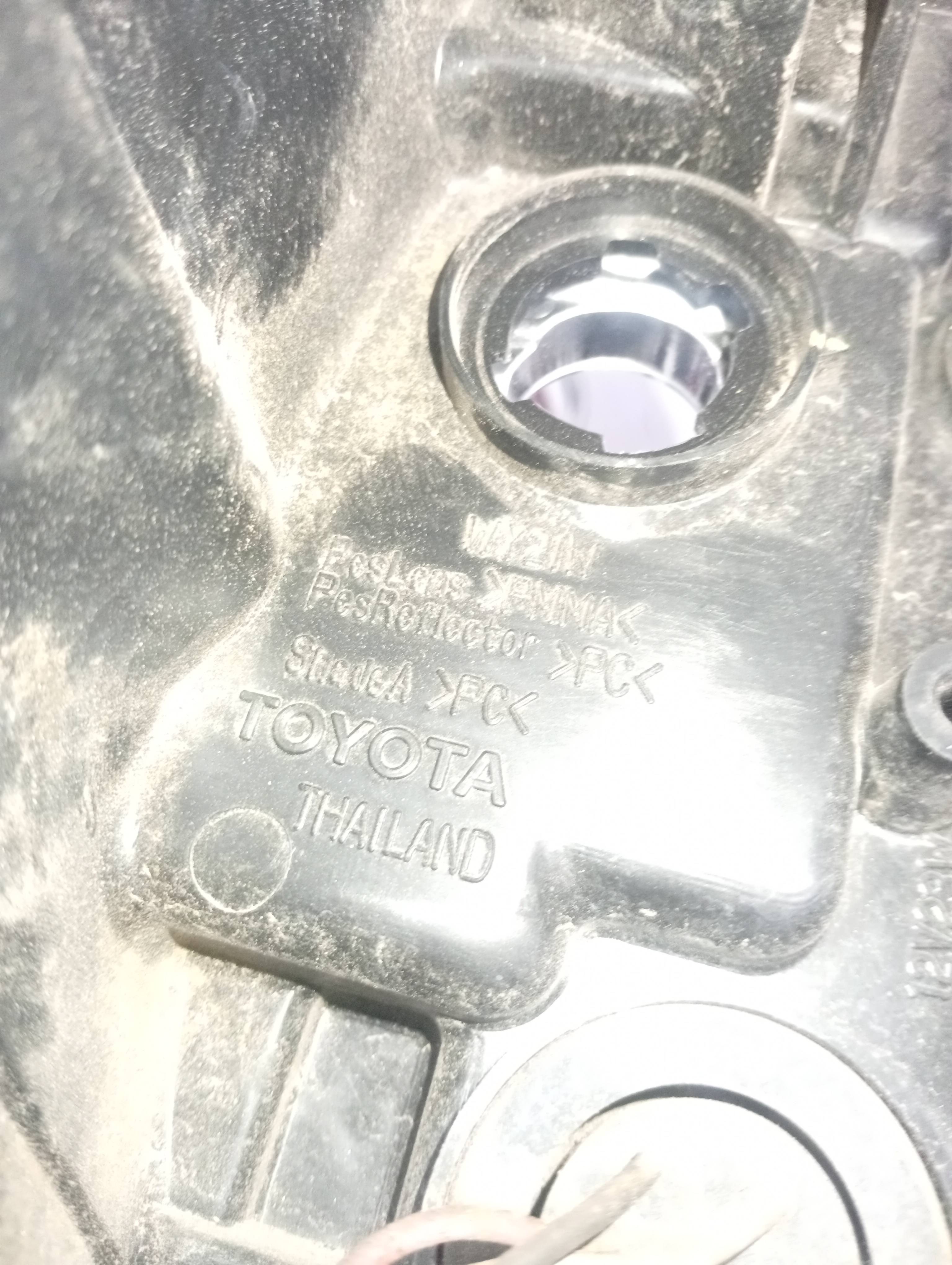 Farol LED Toyota Hilux SRX 2016-2019 - Imagem 8