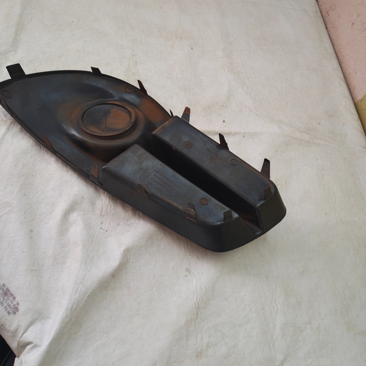 Grade Farol Milha Direito Montana 2015 A 2018 Original Direito - Imagem 6
