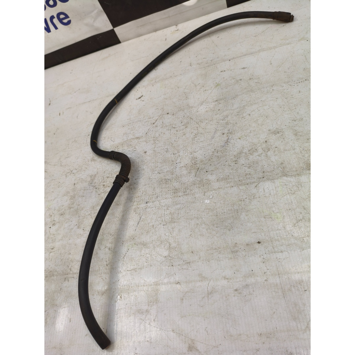 Mangueira Respiro Farol Dir Porsche Macan 95B941560C - Imagem 2