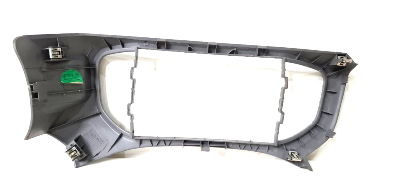 Moldura Acabamento Multimídia GM Onix Prisma Cinza - Imagem 3