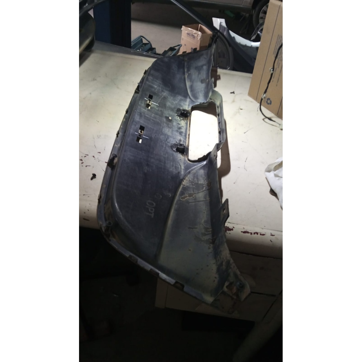 Moldura Aplique Para-Choque Traseiro Veloster c/ recuperação - Imagem 2