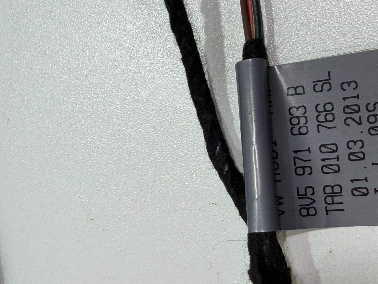 Chicote Led Porta Traseiro Direito Audi A3 S3 2014 2015 2016 - Imagem 5