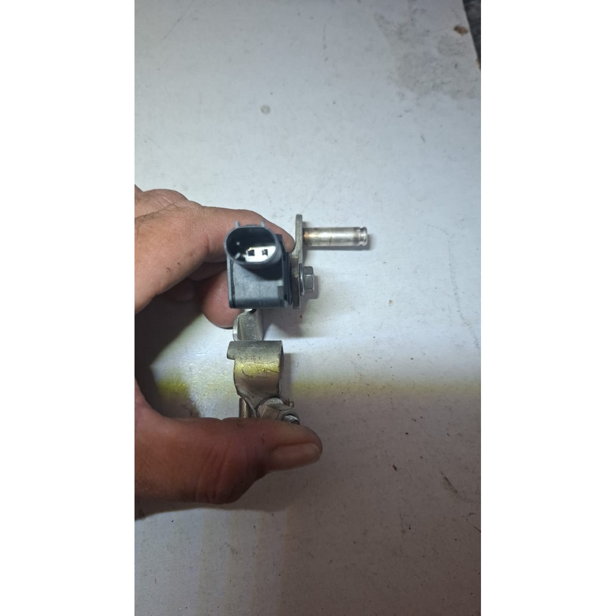 Sensor Negativo De Bateria Fiat Toro comander - Imagem 2
