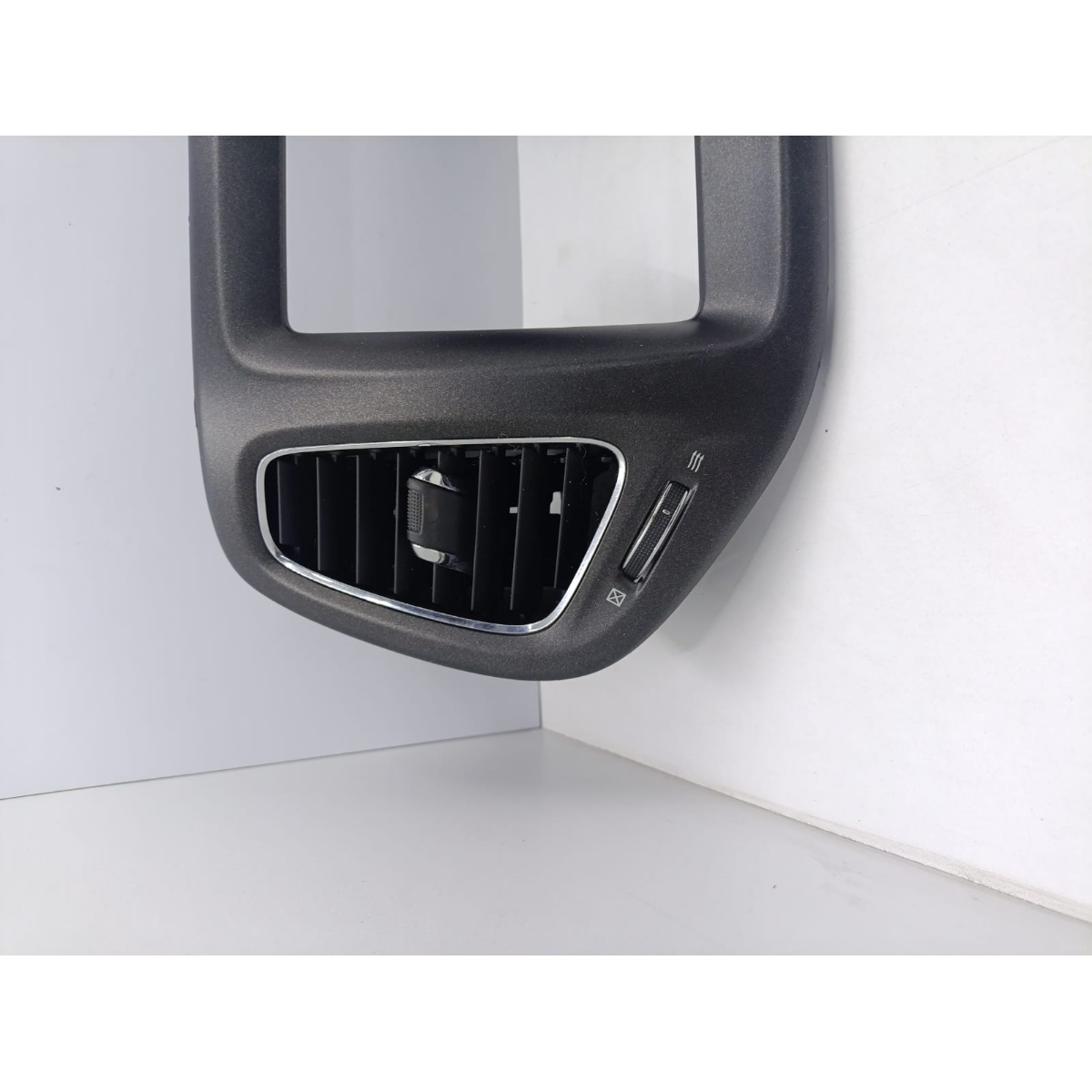 Difusor Ar Jeep Compass com moldura 2019 - Imagem 4