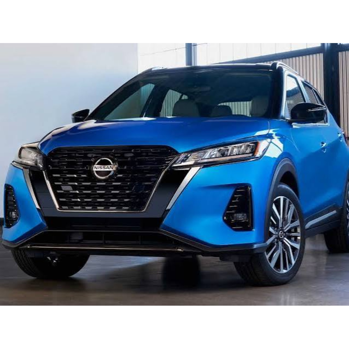 Farol Esquerdo Nissan Kicks 2021/ 2023 Nissan