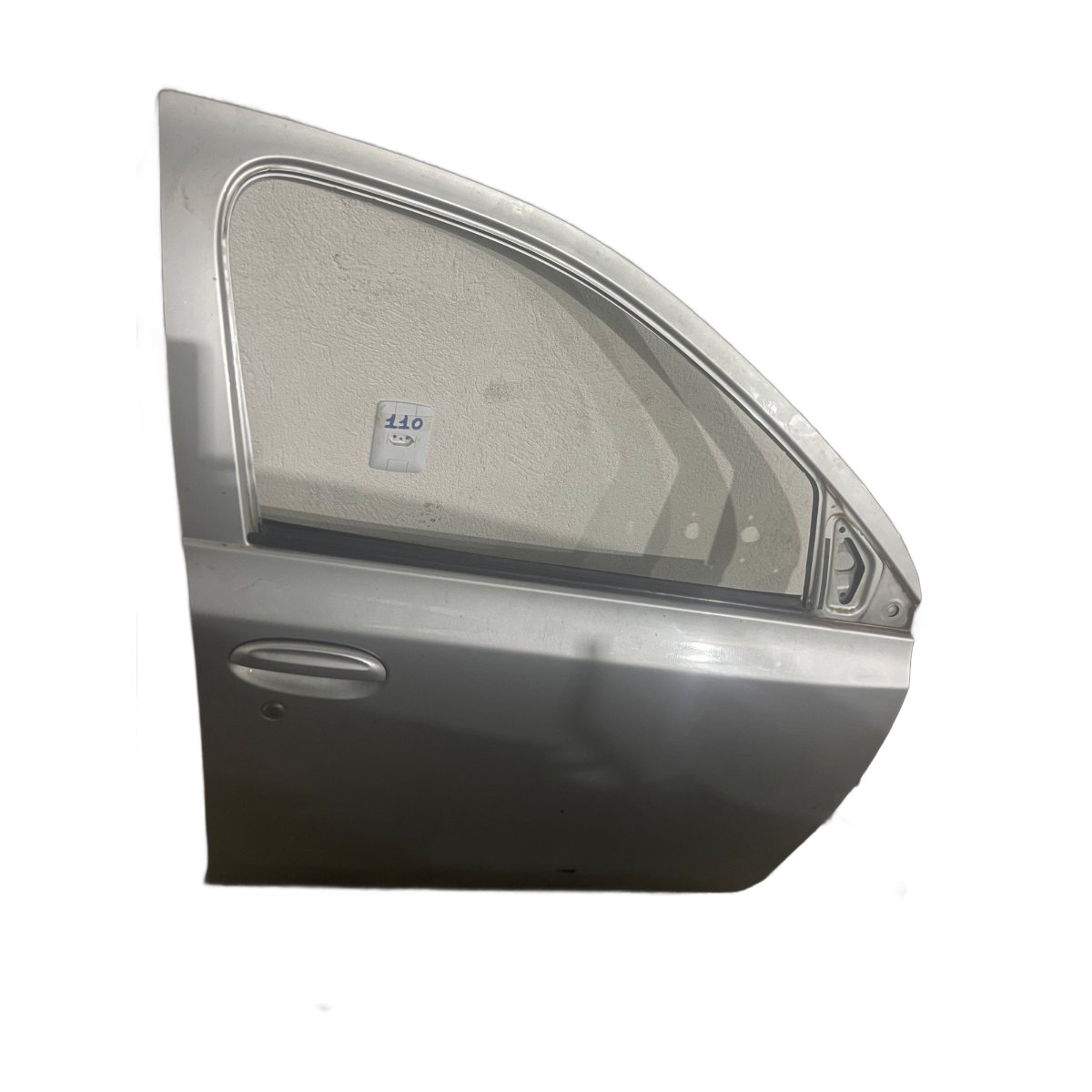 Porta Dianteira Direita Toyota Etios Com Furo De Cilindro No - Imagem 2