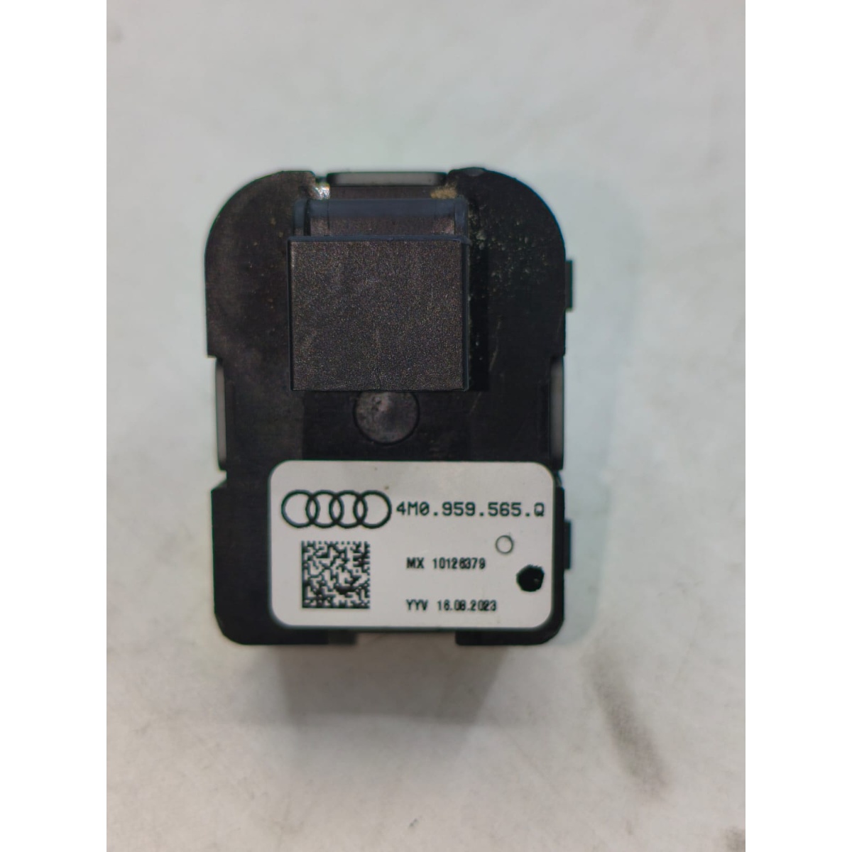 Botão Retrovisor Audi Q5 Q7 2017/2022 4M0959565Q (Usado) - Imagem 4