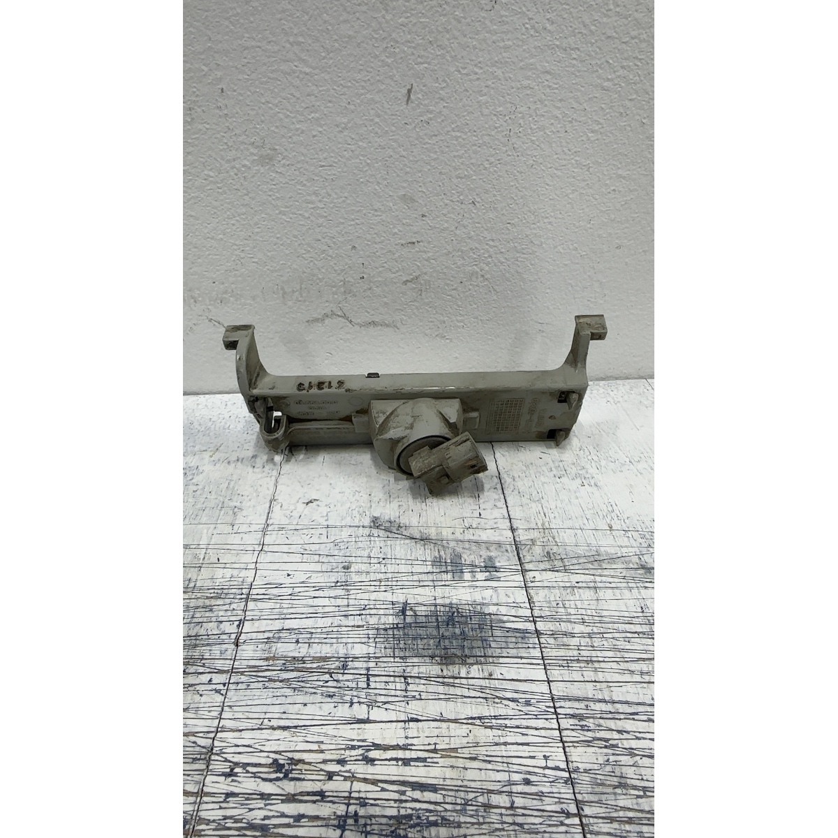 Luz Placa Toyota Etios - Imagem 2
