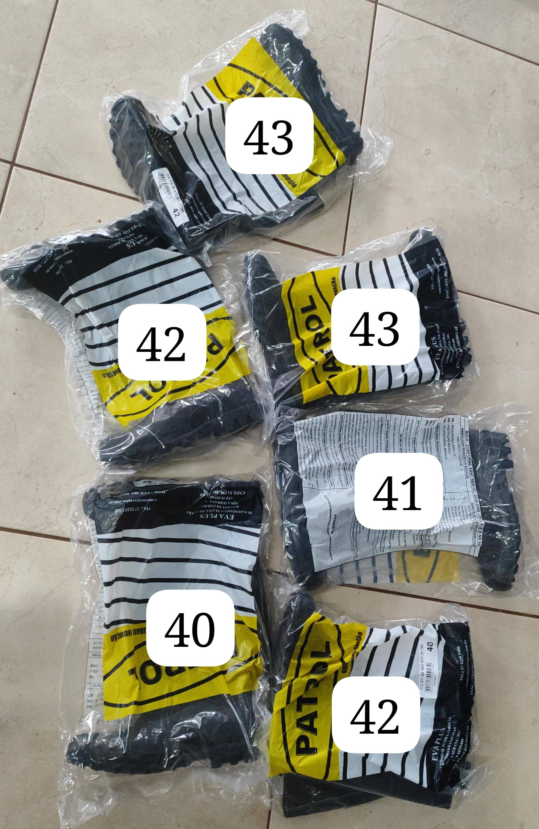 BOTA DE BORRACHA - Imagem 1