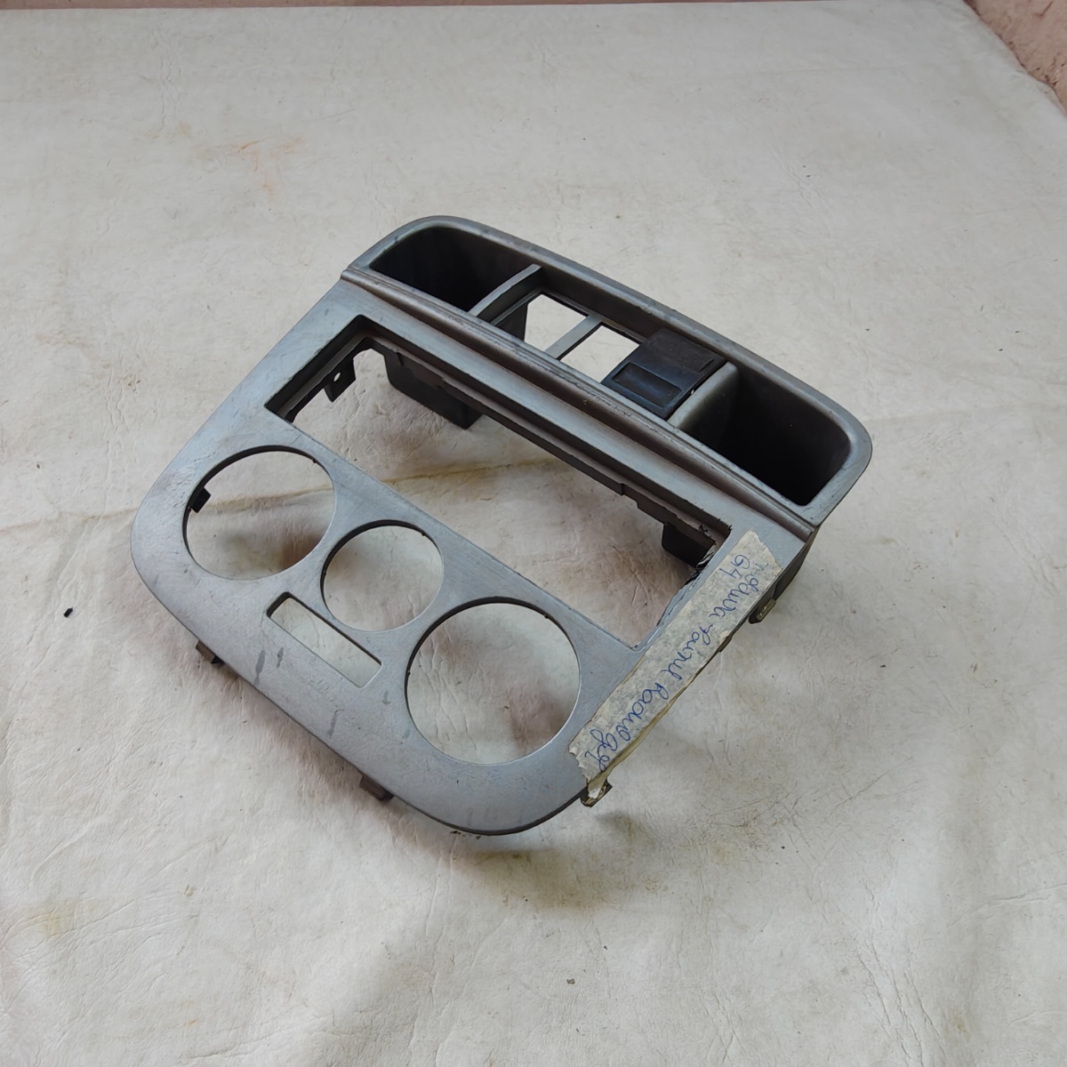 Moldura Central Painel Original Gol Parati Saveiro G4 - Imagem 2