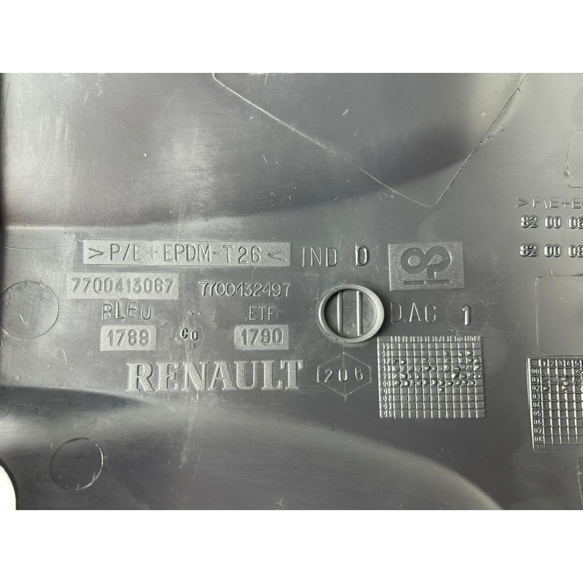 Moldura Coluna de Direção Clio 2002 - Imagem 10