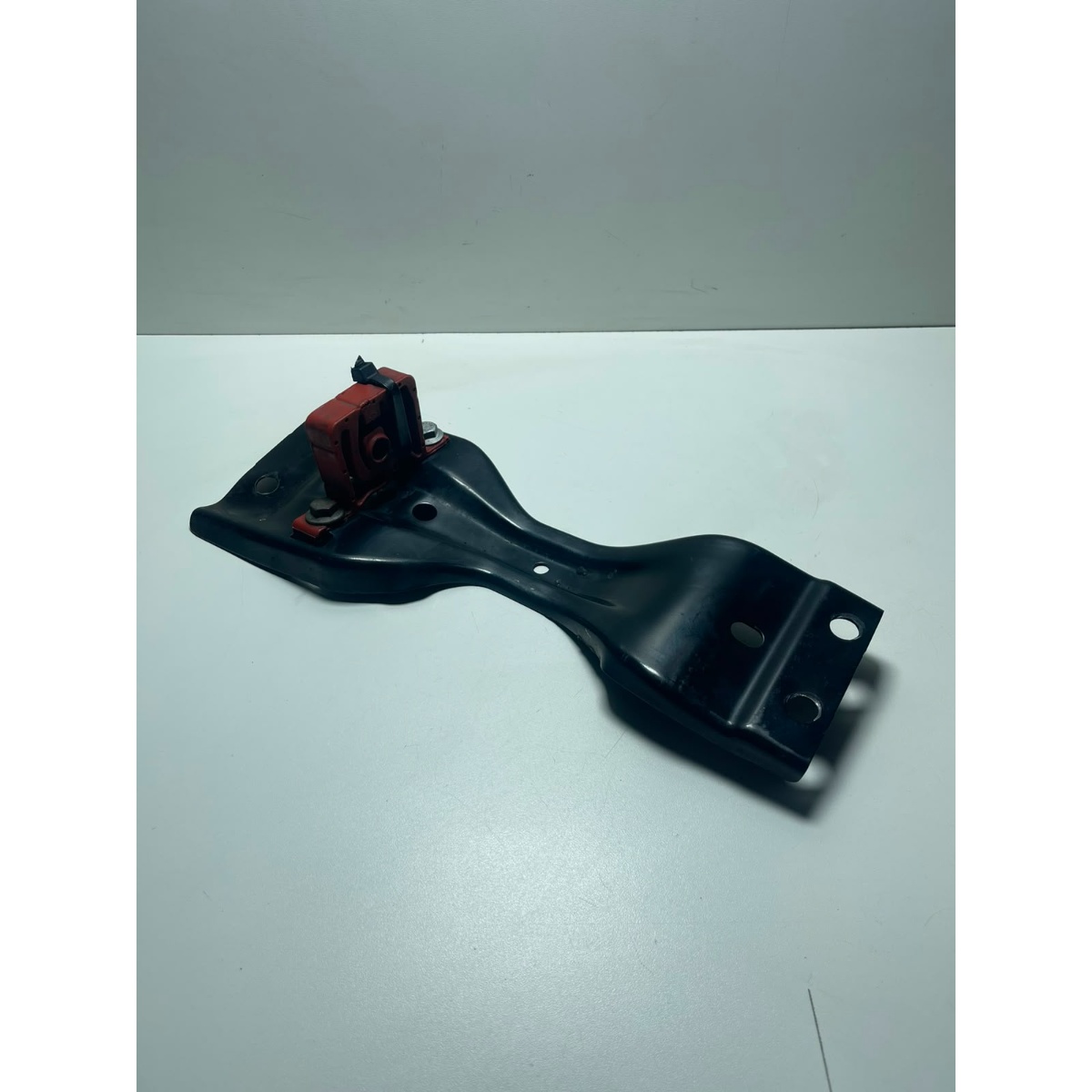 Suporte Escape Audi Q3 2015 a 2018 5n0802117