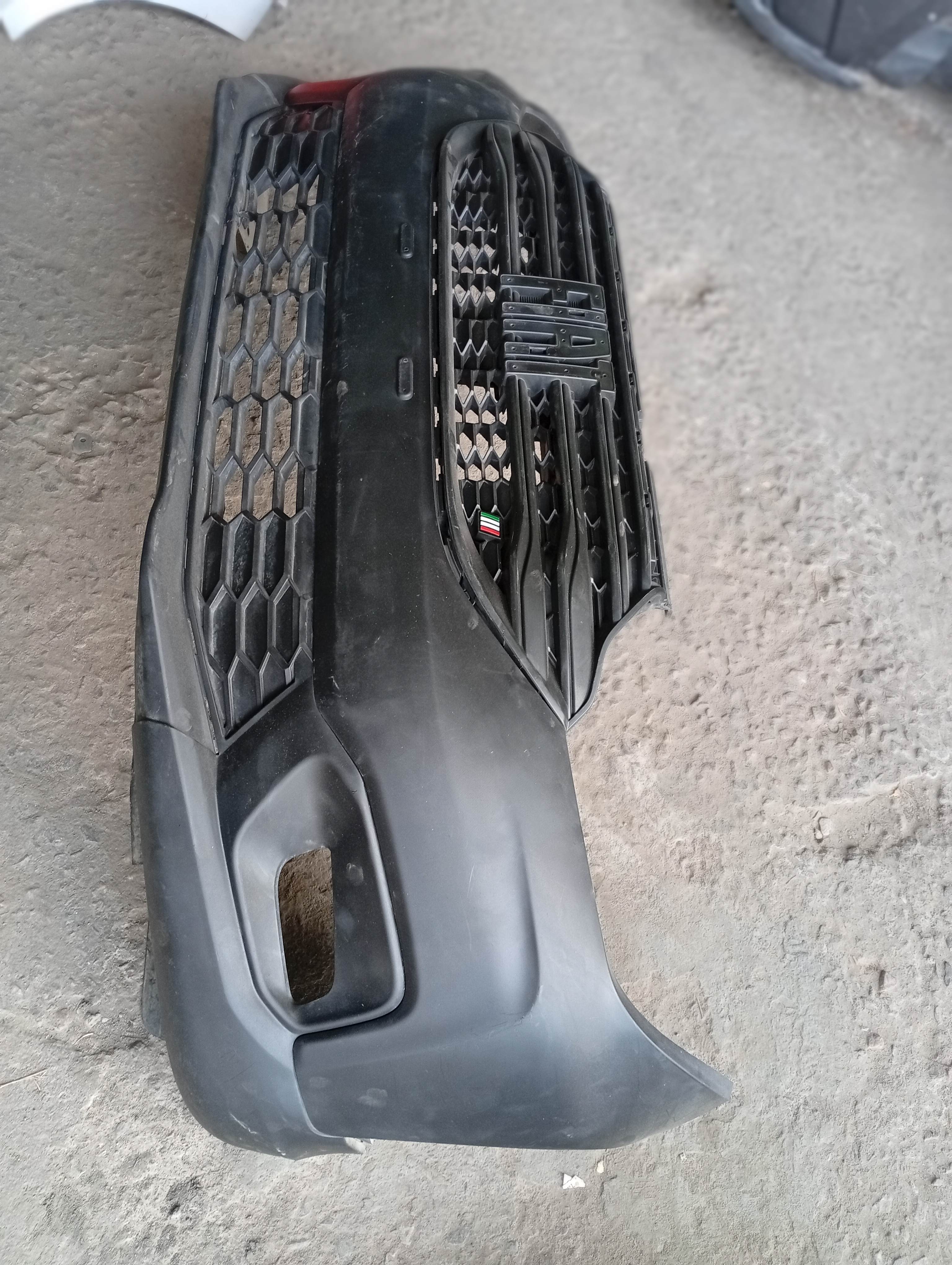 Para-choque dianteiro Strada 2024 - Imagem 2