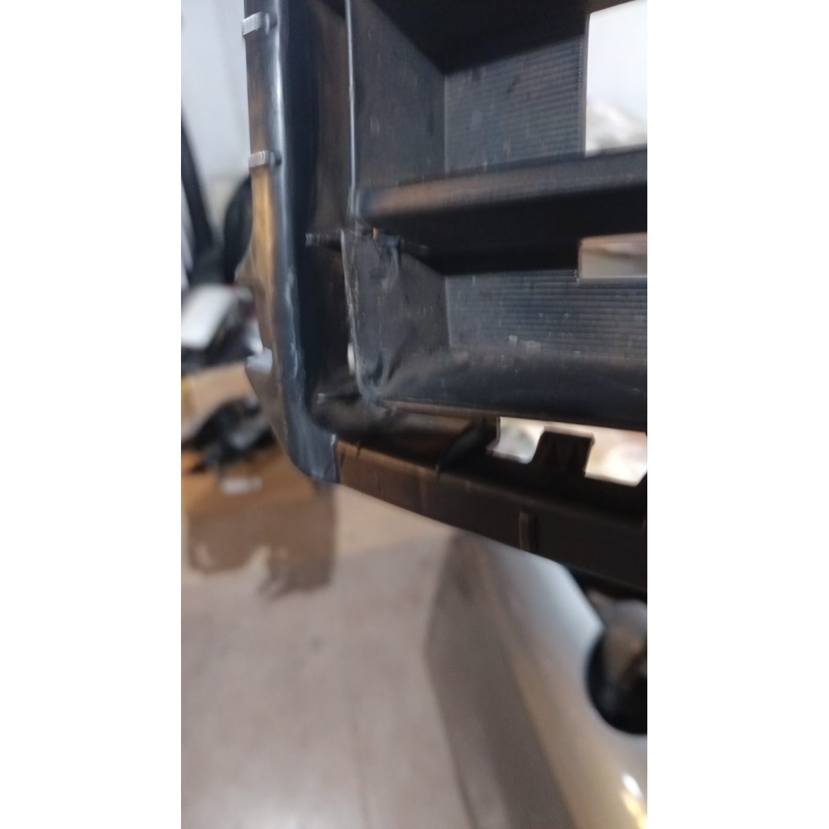 Grade Inferior Parachoque Hyundai Creta Plat 2025 Tem Detalh Preto - Imagem 3