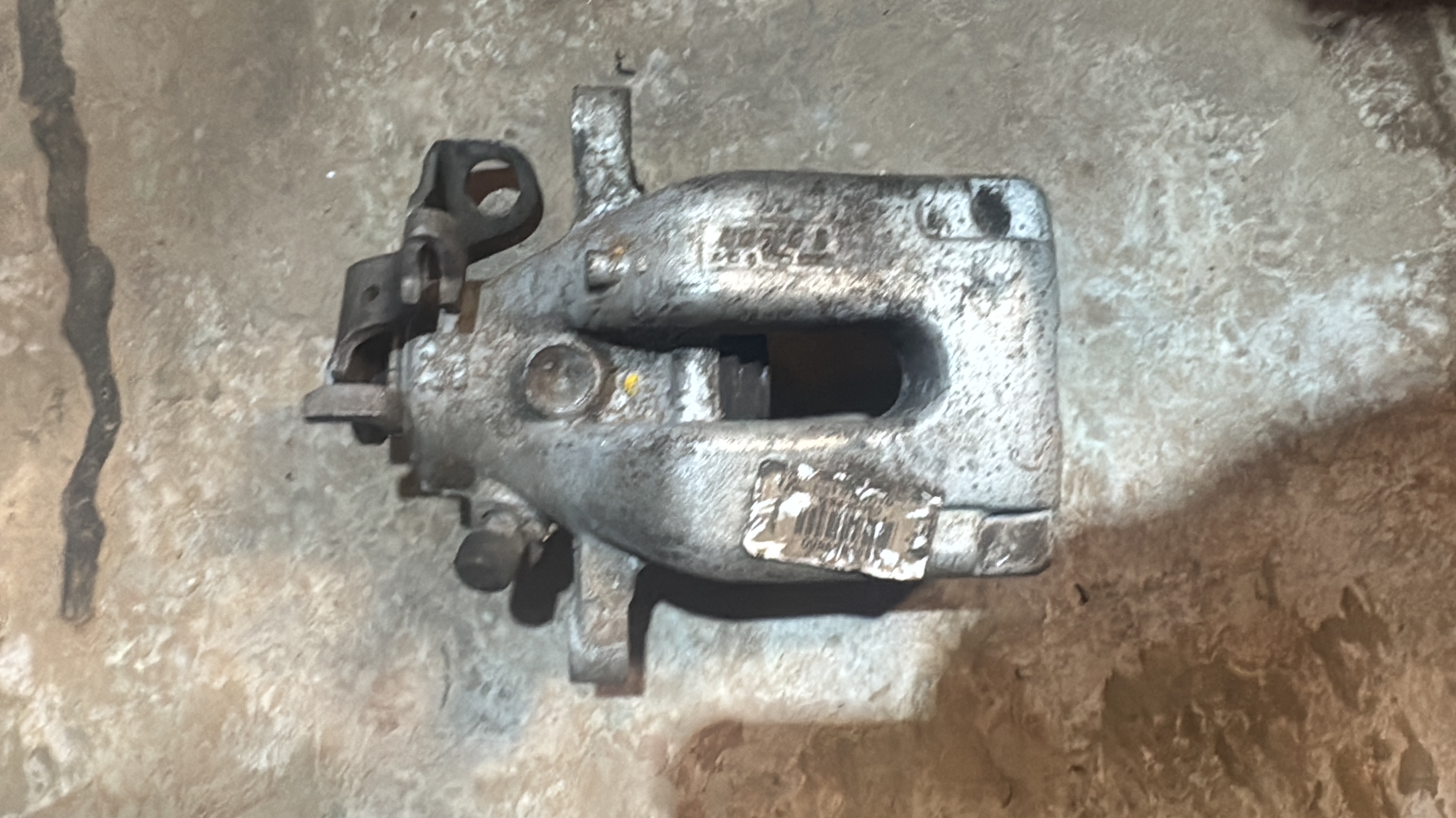 Pinça De Freio Traseira C4 - 307 - Imagem 1