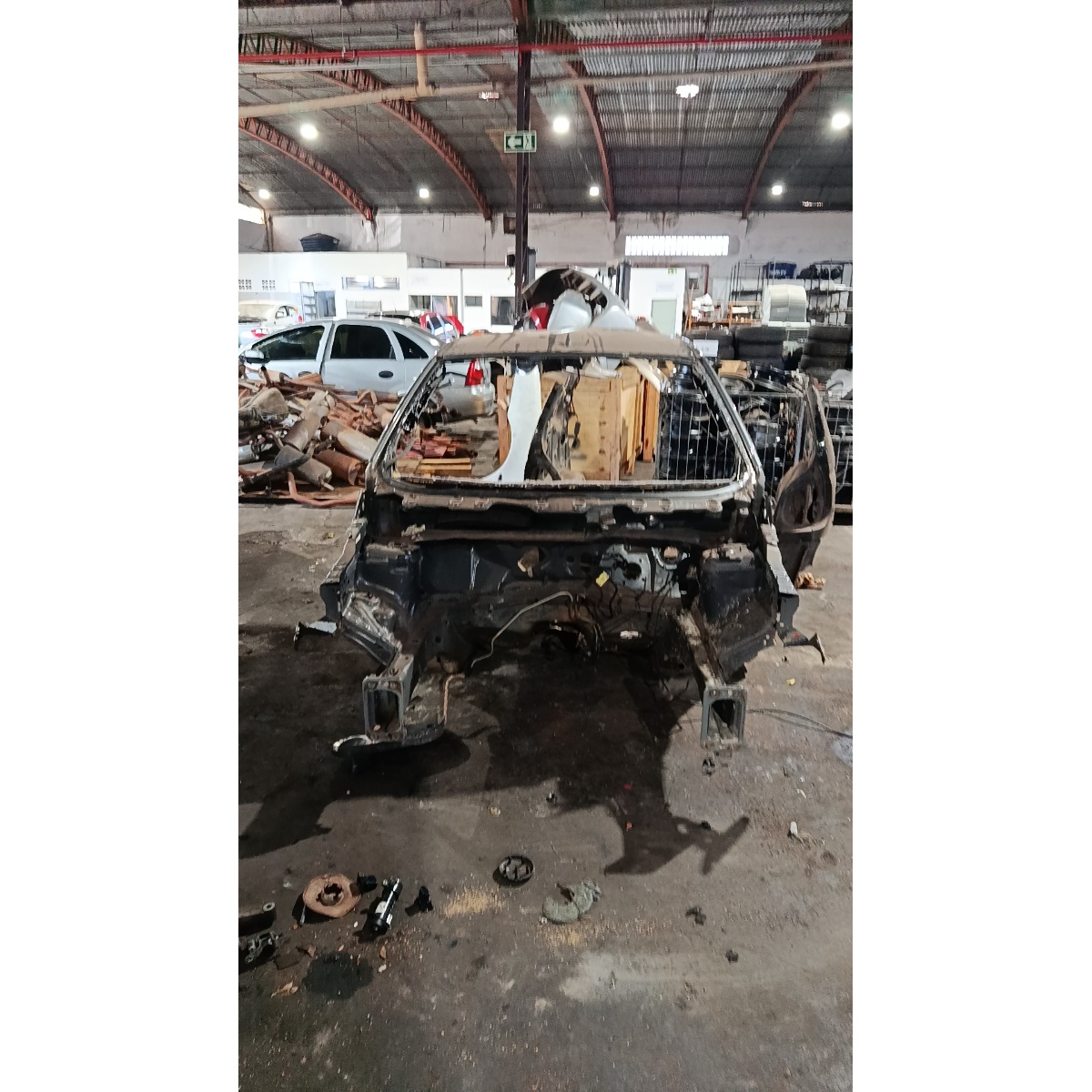 FRENTÃO COM COLUNAS PARABRISA FORD KA HATCH 2015