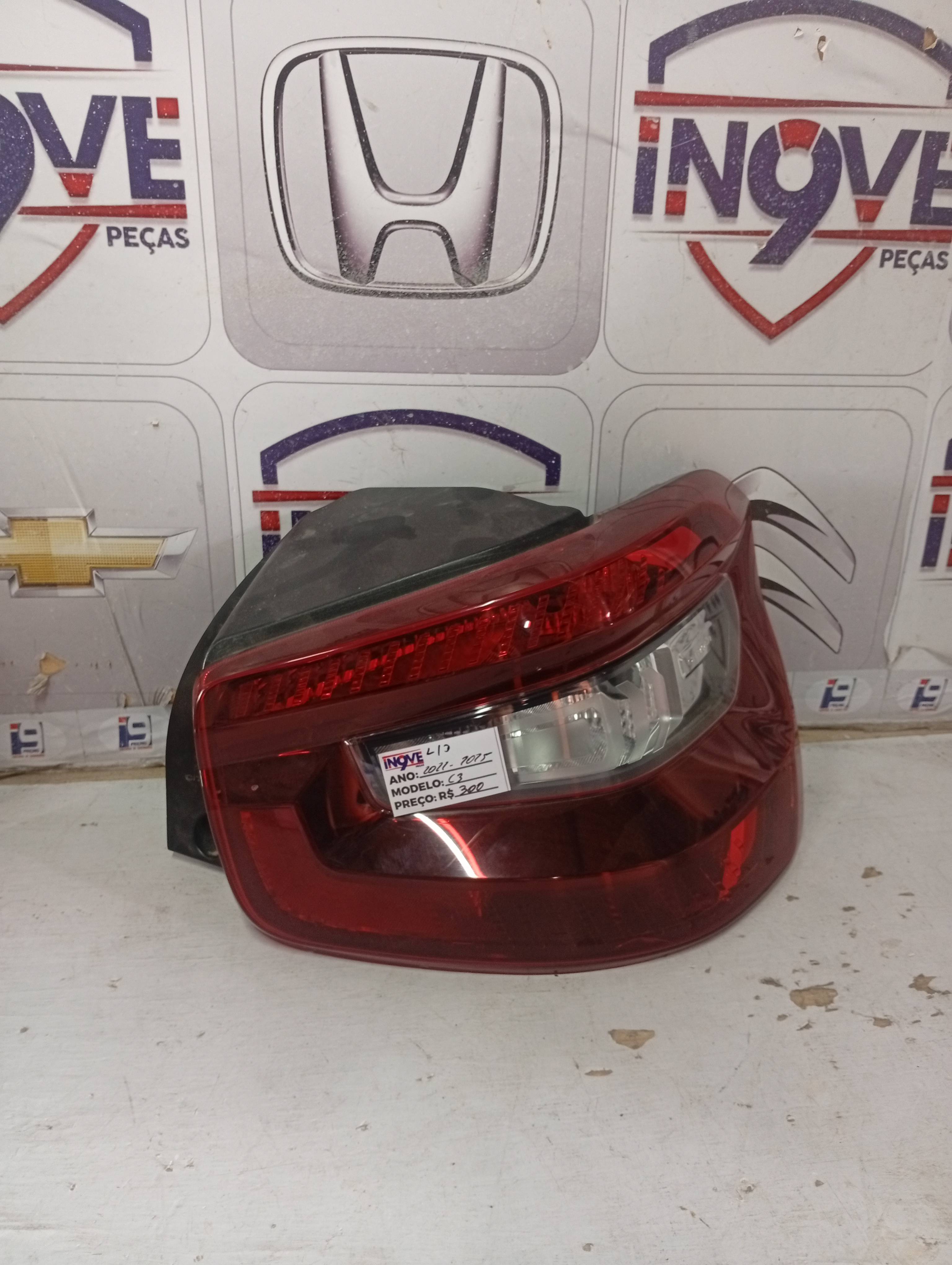 Lanterna Traseira CITROEN C3 Lado Direito