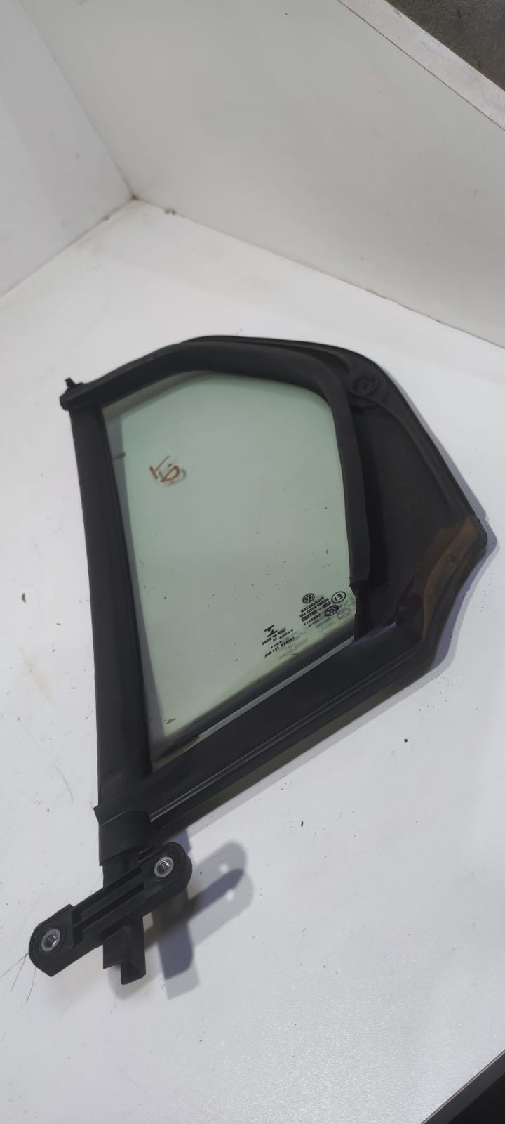 Vidro fixo porta traseira direita 2015 2016 - Imagem 5
